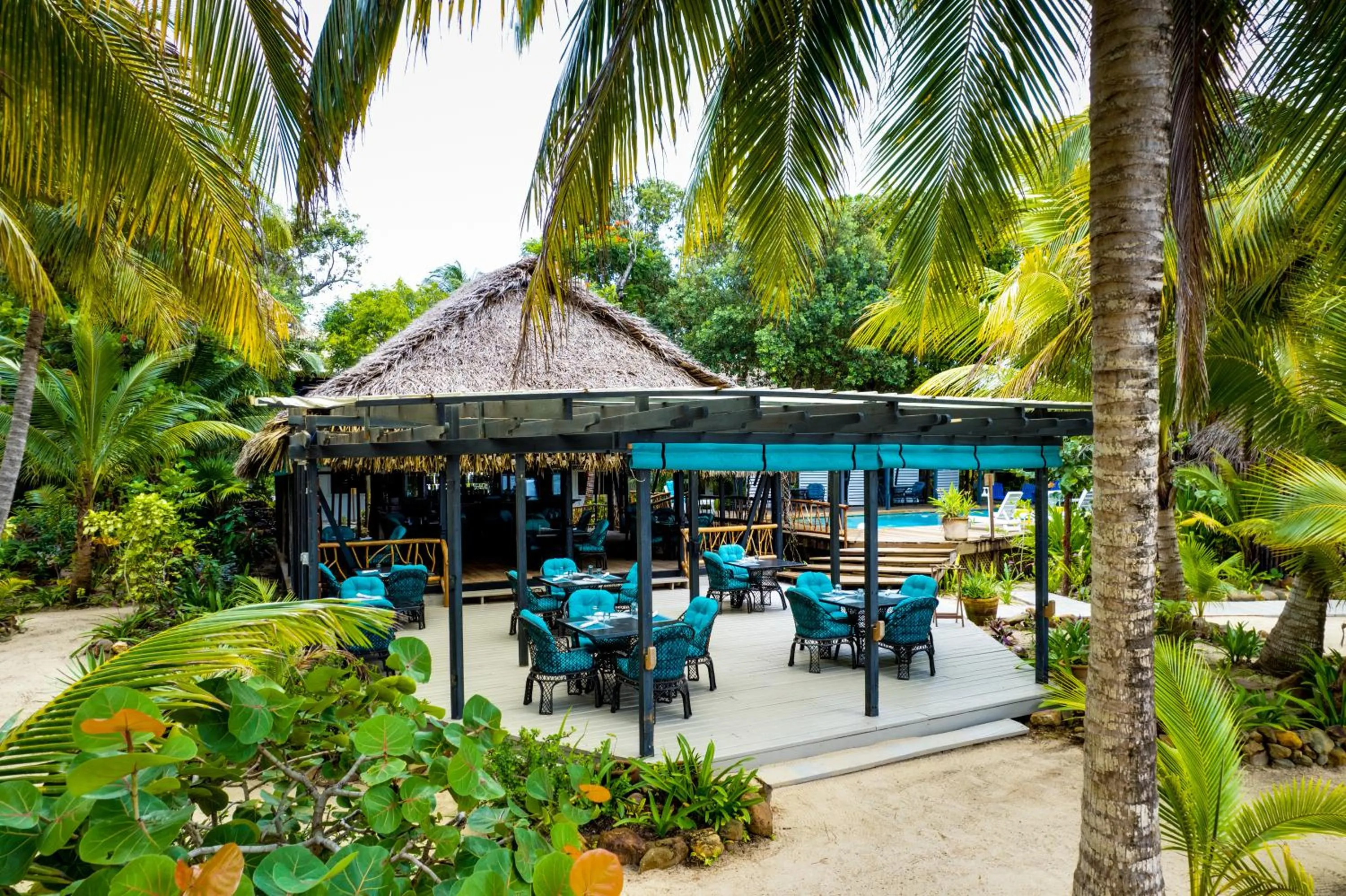 Restaurant/places to eat in Azure Del Mar