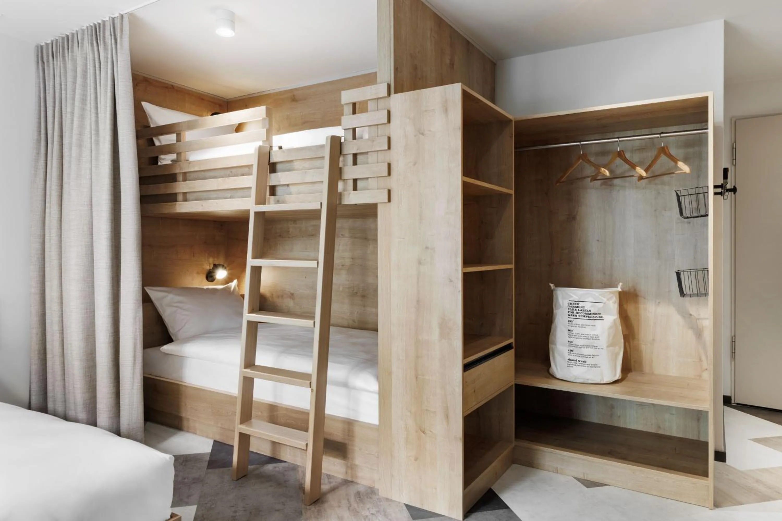 Bed in Stay KooooK Munich City - NEW OPENING