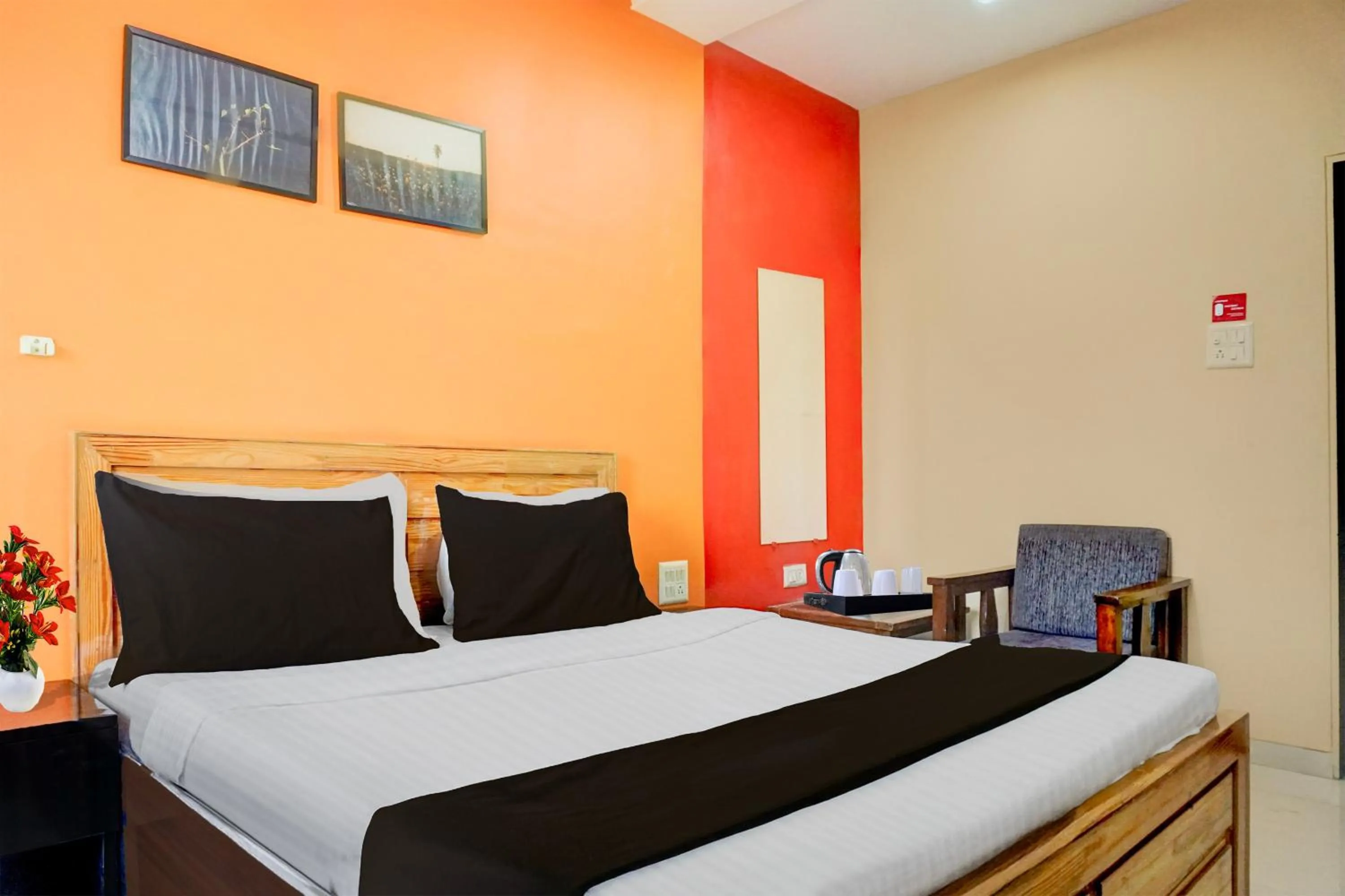 Bedroom, Bed in Super Collection O Khatri Park Formerly Aum Villa