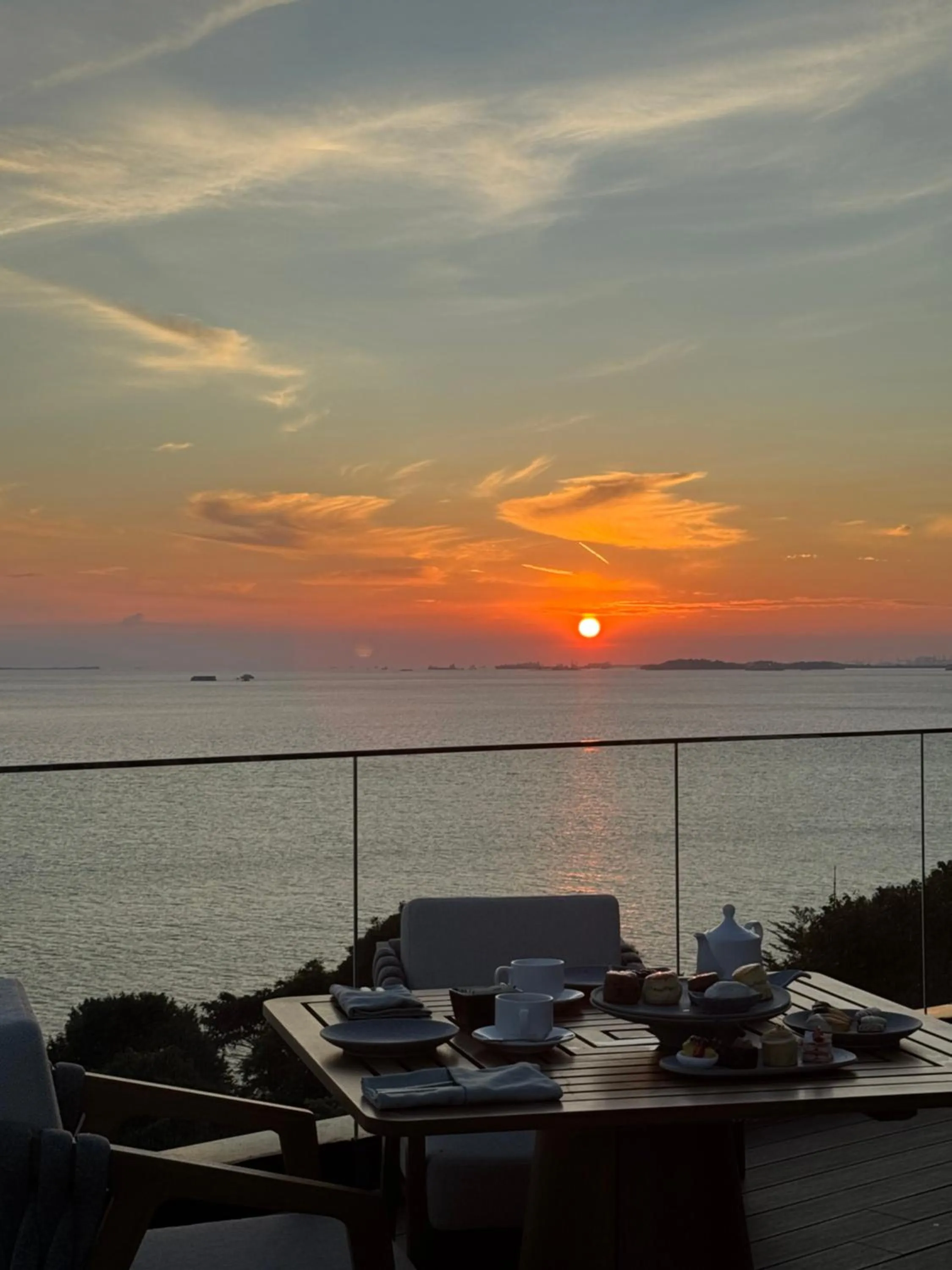 Restaurant/places to eat in The Westin Nirup Island Resort & Spa