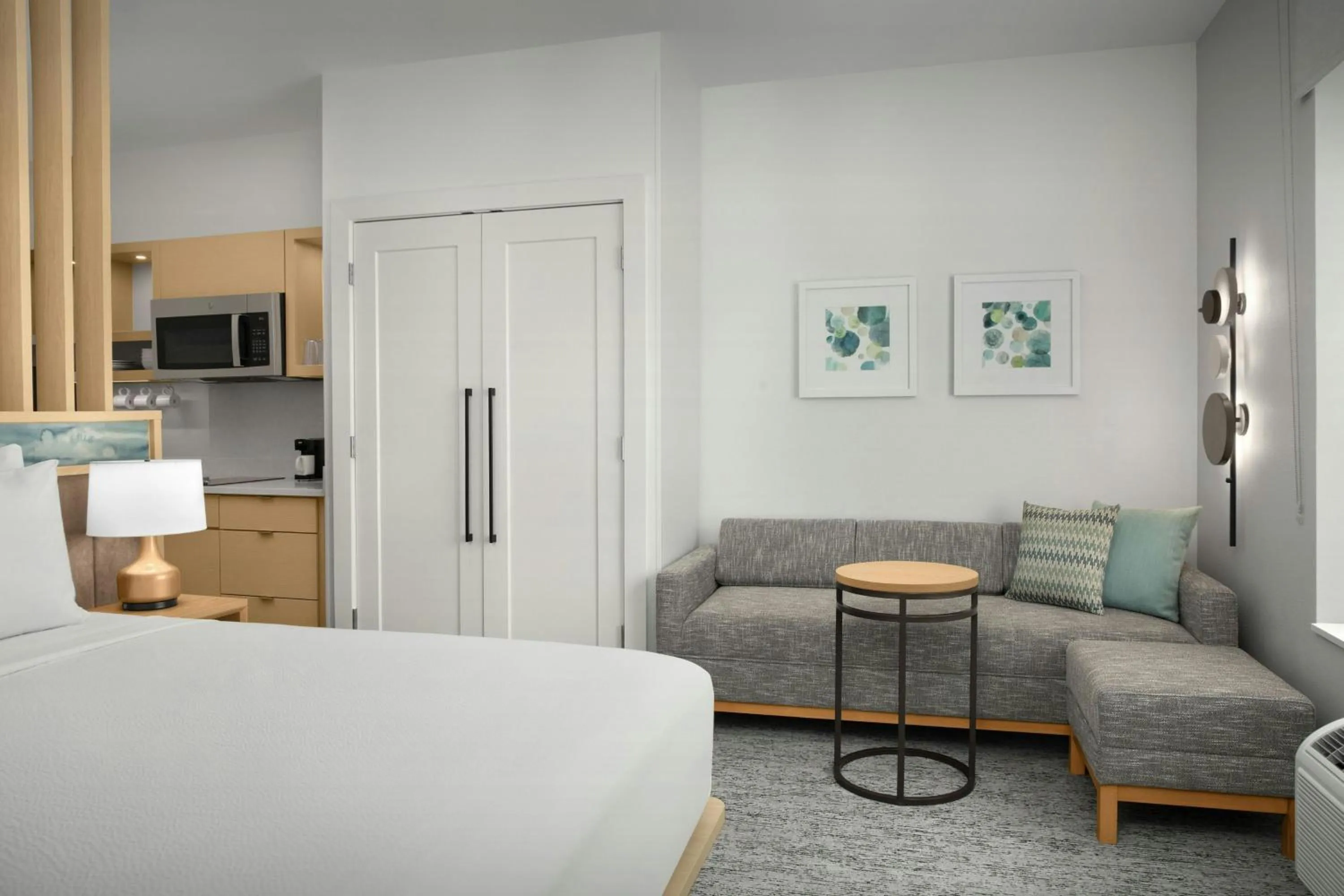 Photo of the whole room, Bed in TownePlace Suites by Marriott Jacksonville Mayport