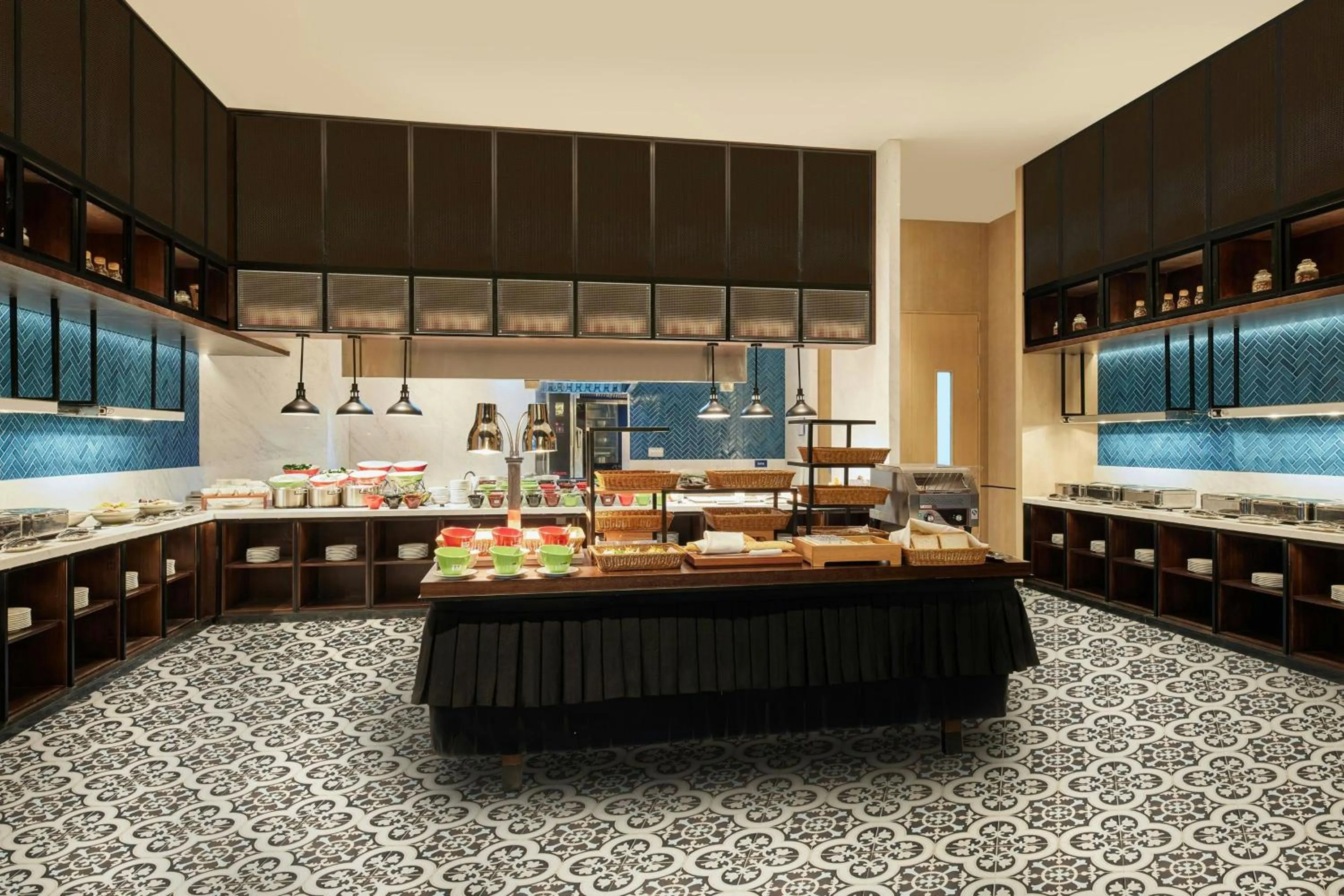 Restaurant/places to eat in Four Points by Sheraton Shenzhen, Guangming