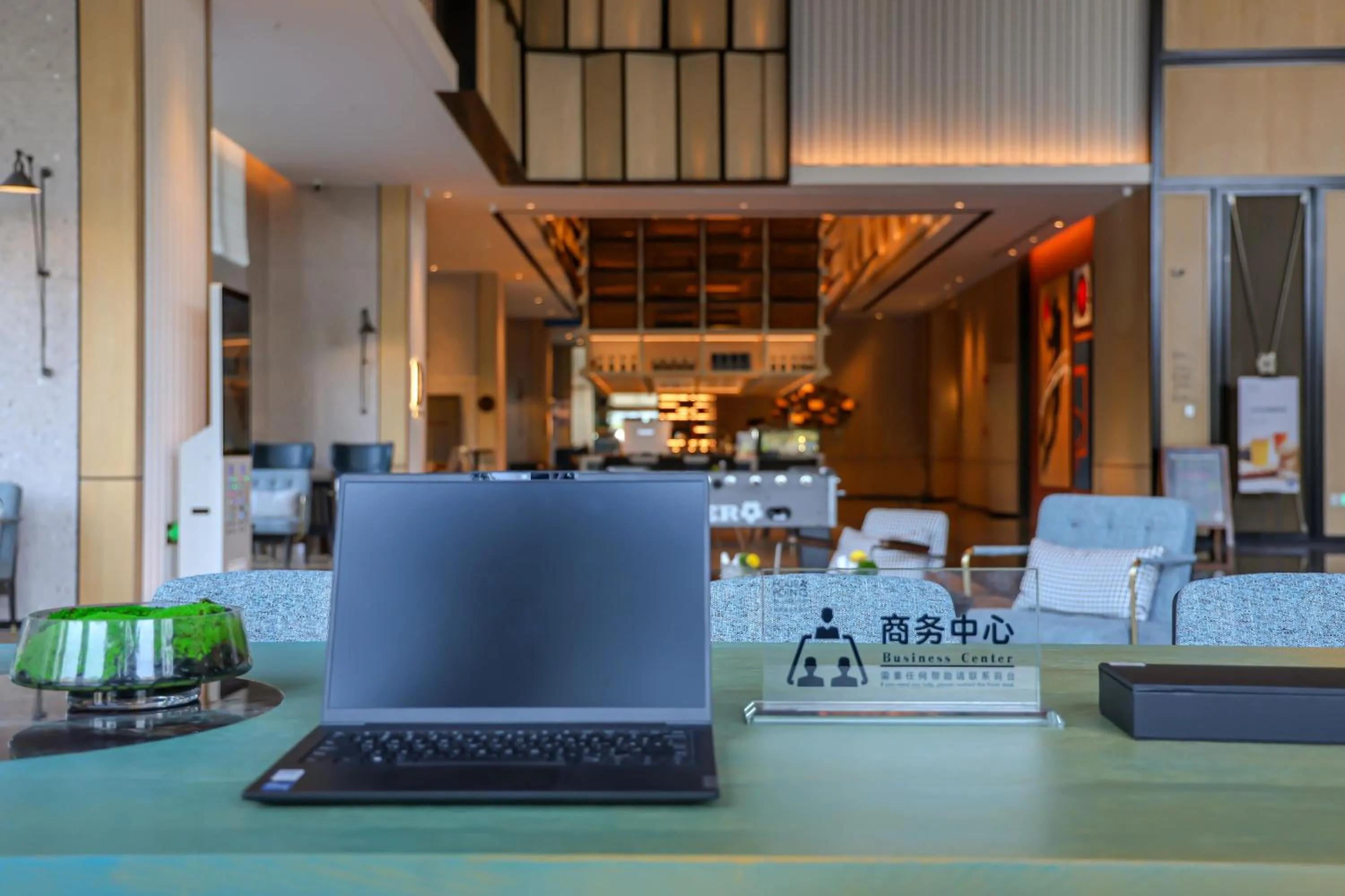 Business facilities in Four Points by Sheraton Shenzhen, Guangming