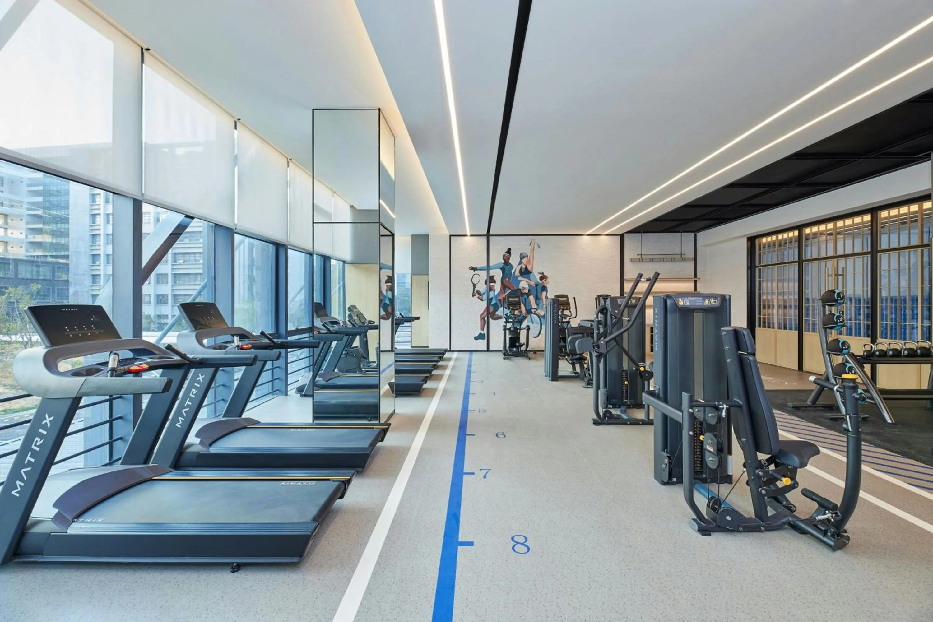 Fitness centre/facilities in Four Points by Sheraton Shenzhen, Guangming