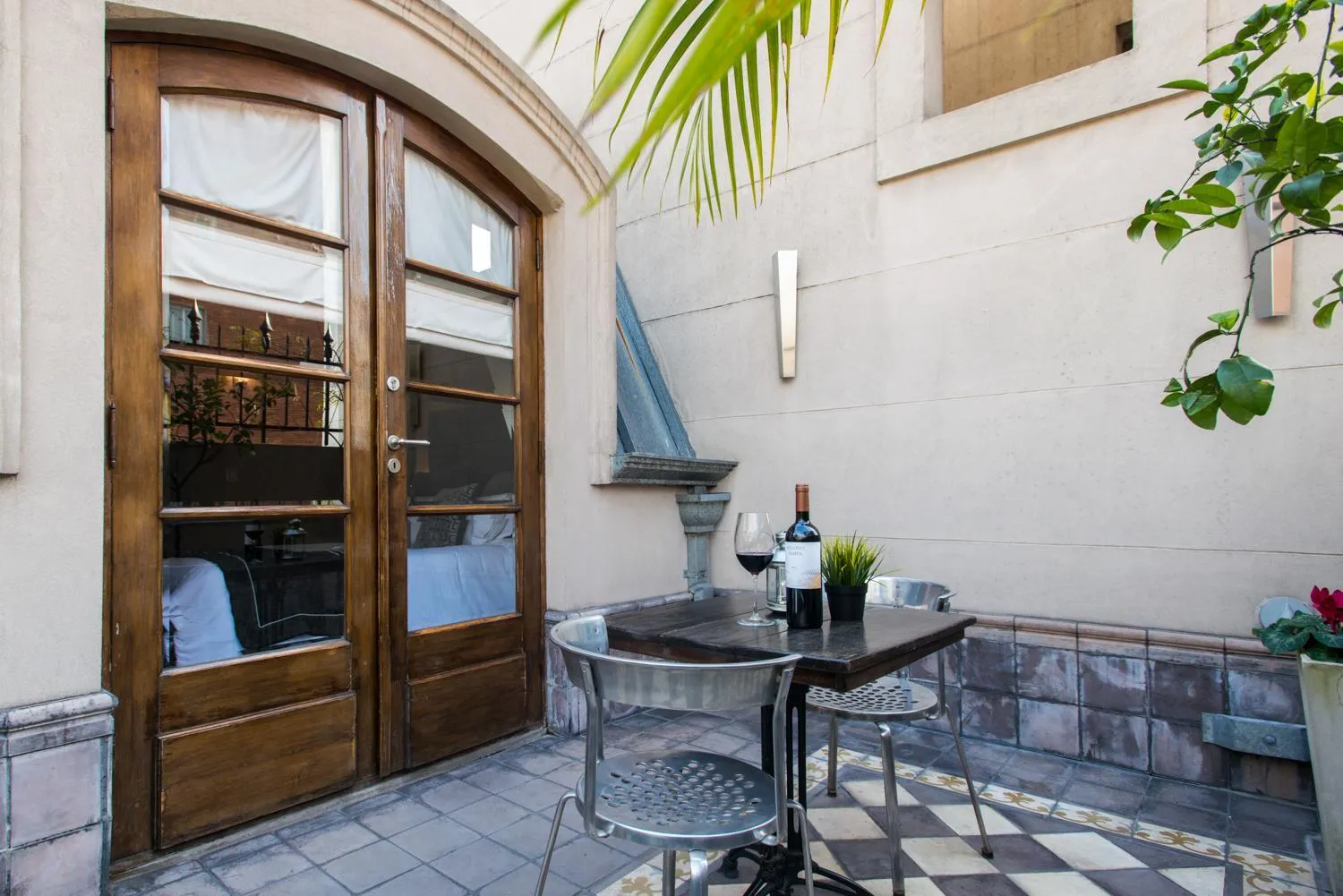 Patio in Miravida Soho Hotel & Wine Bar