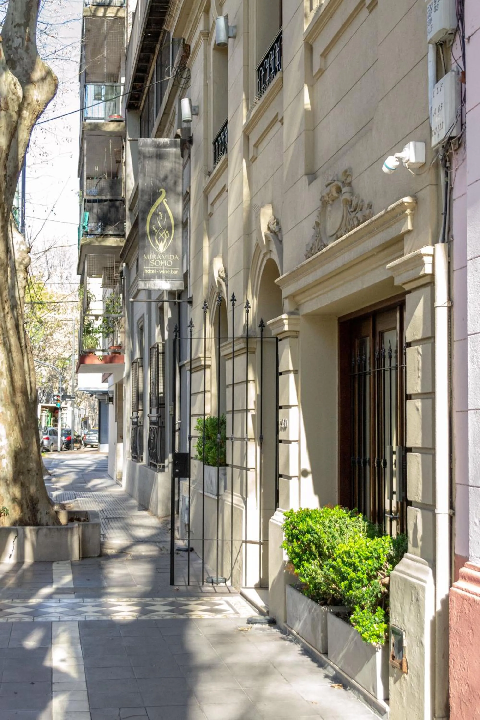 Property building in Miravida Soho Hotel & Wine Bar