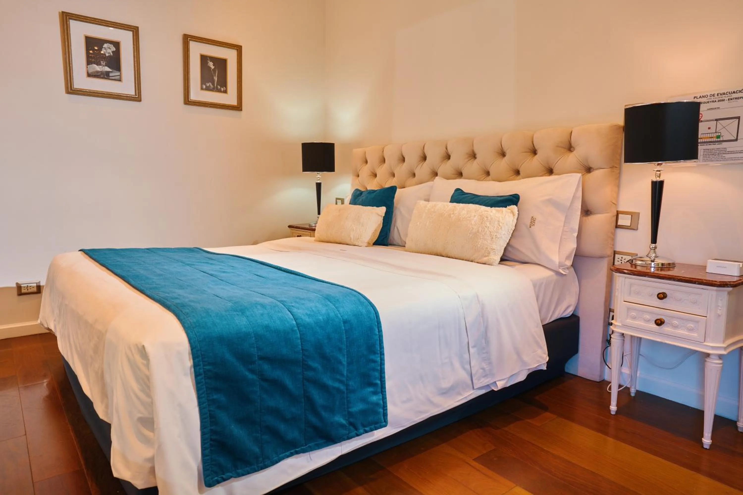 Bedroom, Bed in Miravida Soho Hotel & Wine Bar