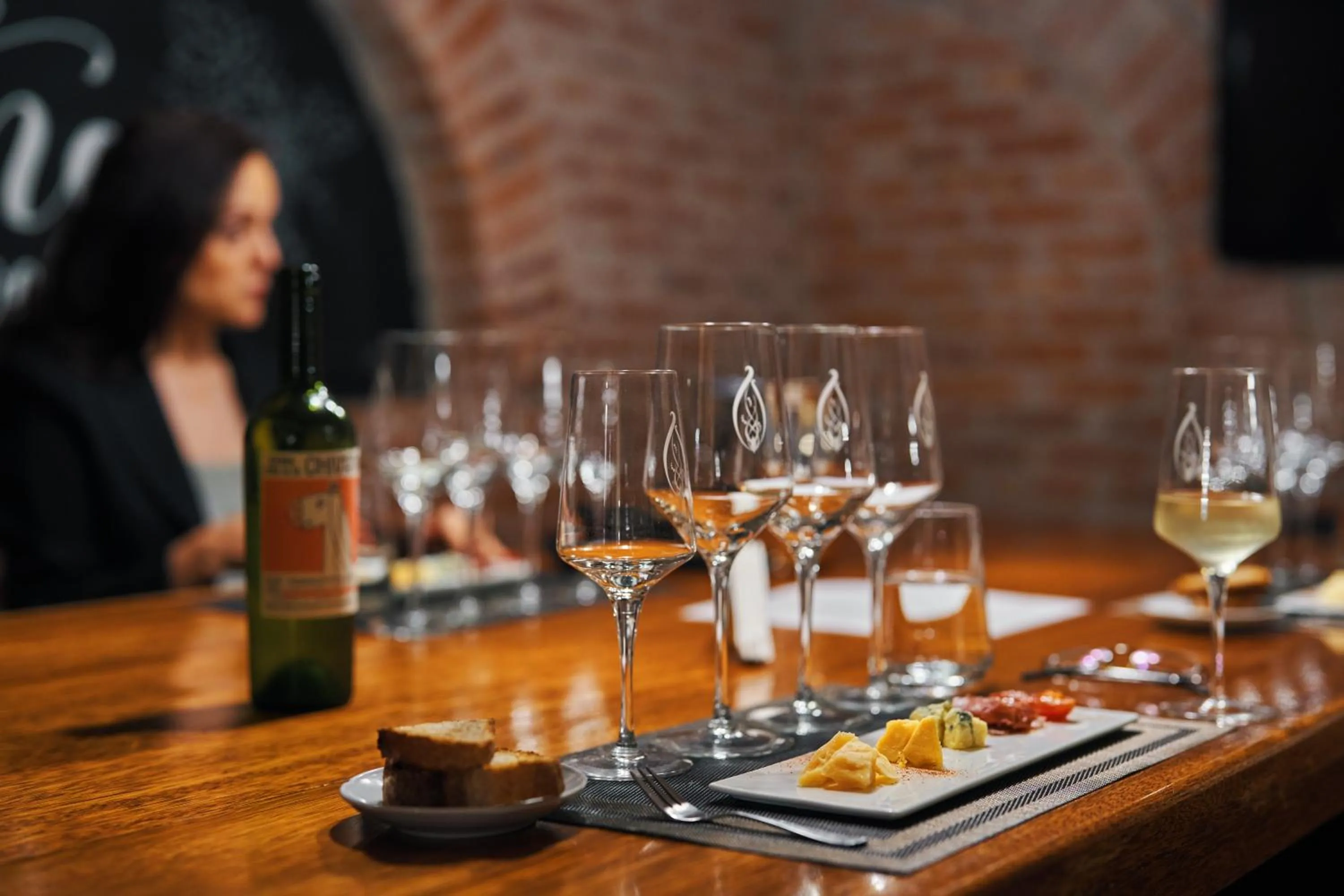 Food and drinks in Miravida Soho Hotel & Wine Bar