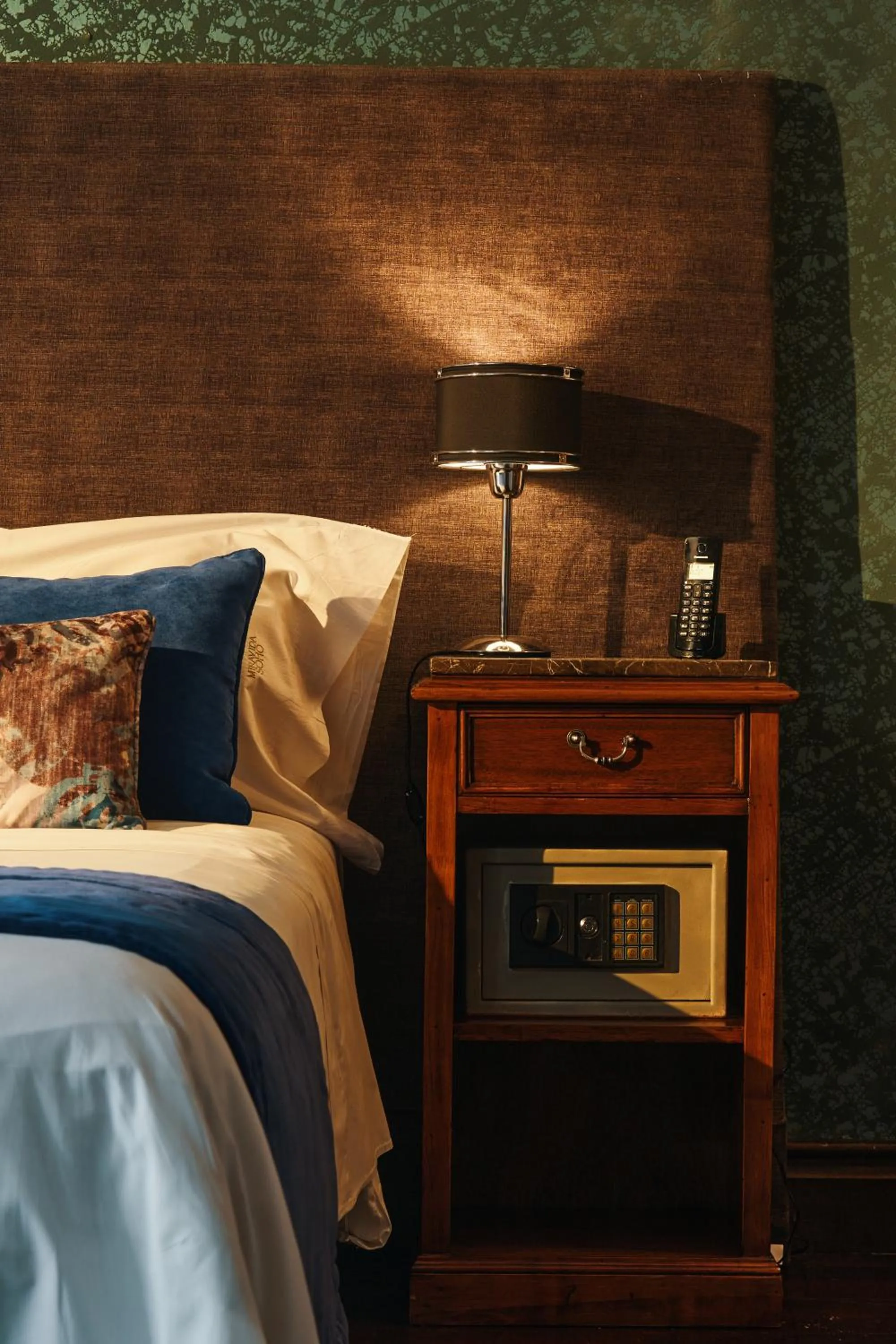 Bed in Miravida Soho Hotel & Wine Bar