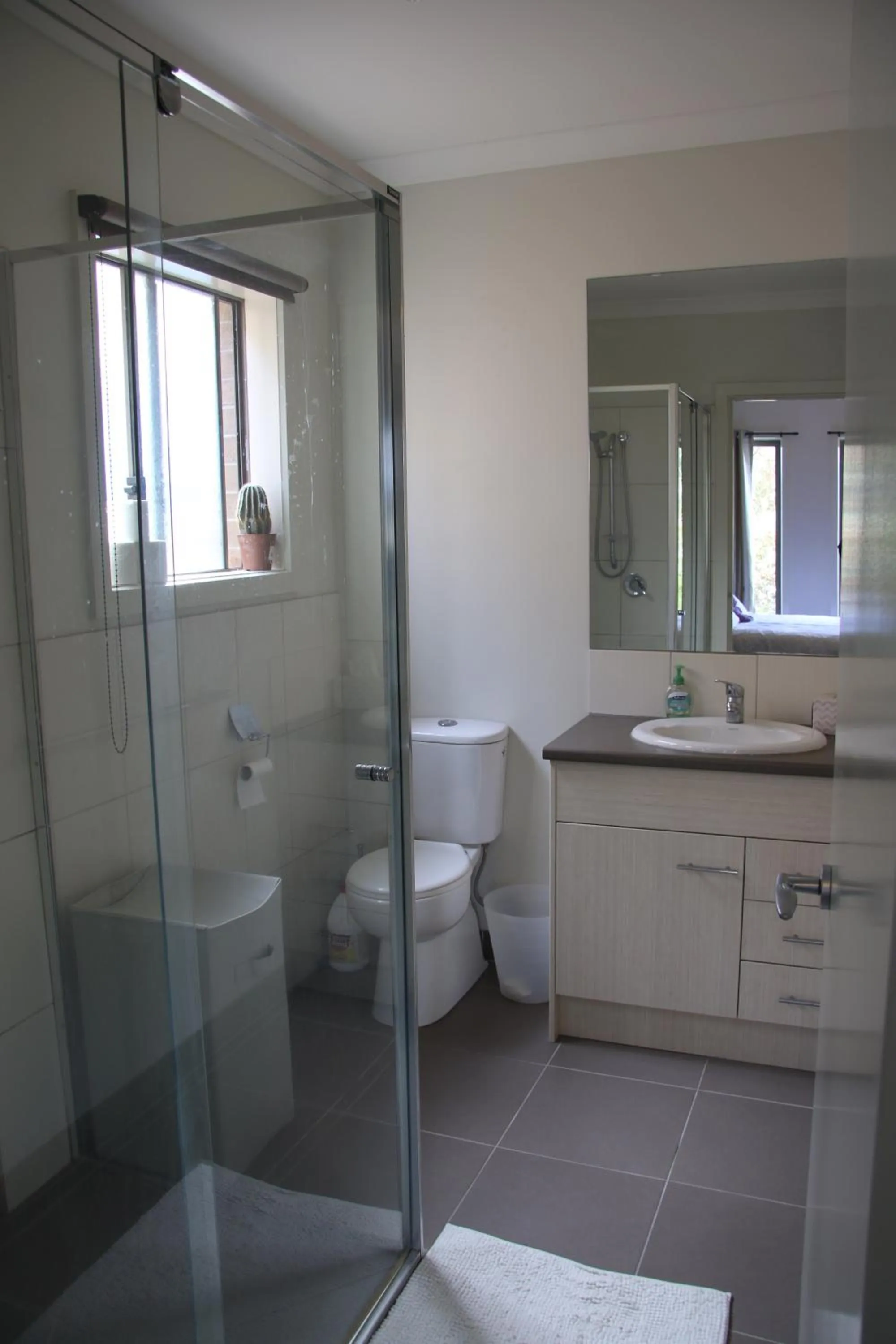 Bathroom in Apple House