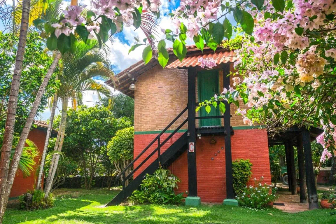 Property building in Pousada Axe