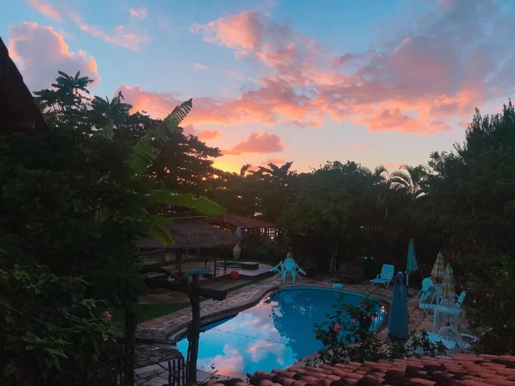 Swimming pool in Pousada Axe