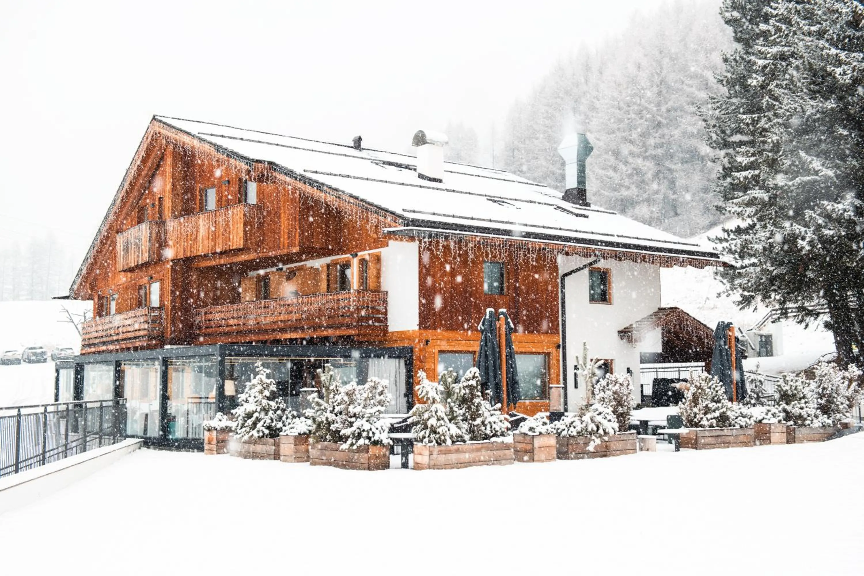 Property building in Casa Guargnè