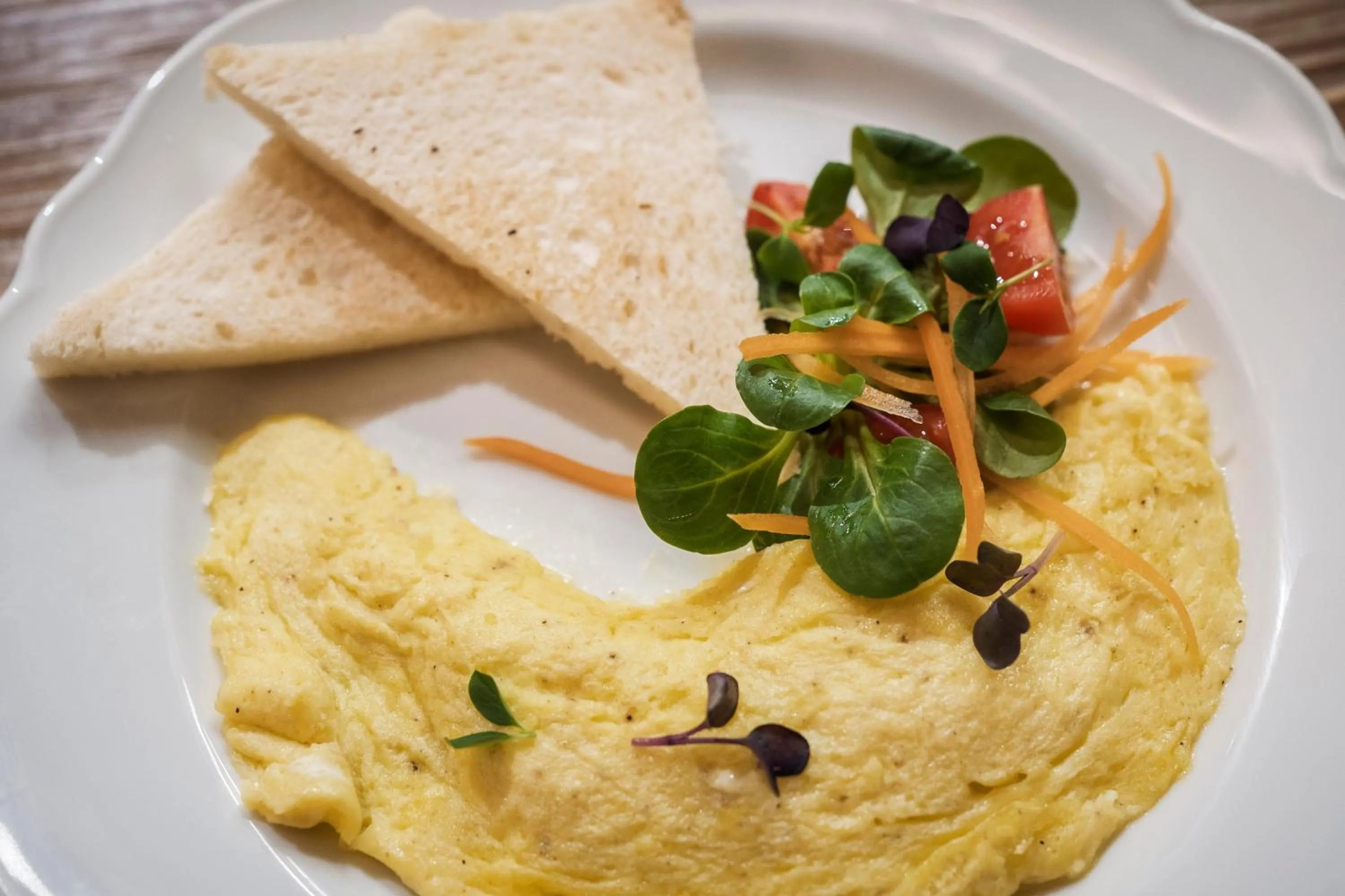 Restaurant/places to eat in Casa Guargnè