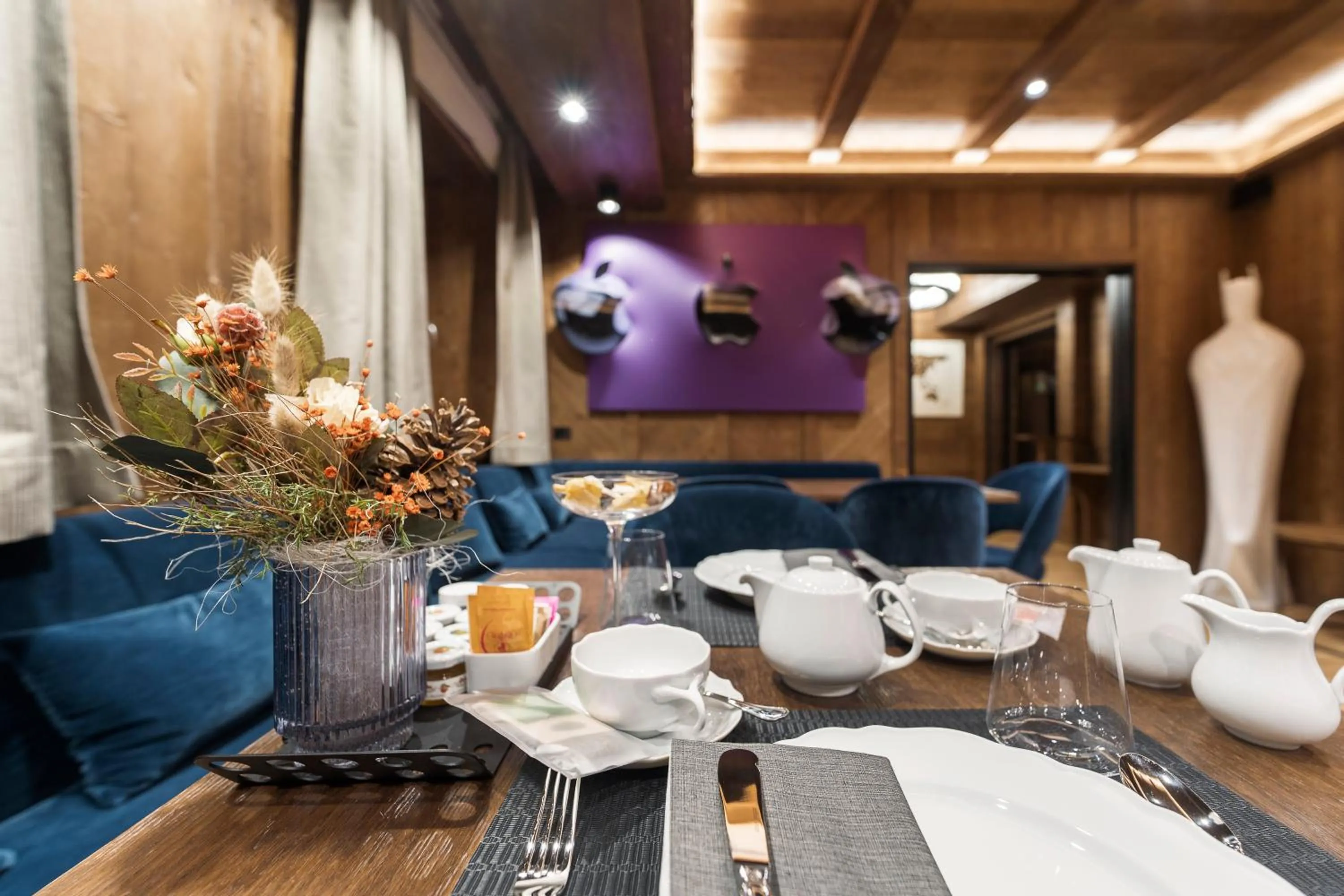 Restaurant/places to eat in Casa Guargnè