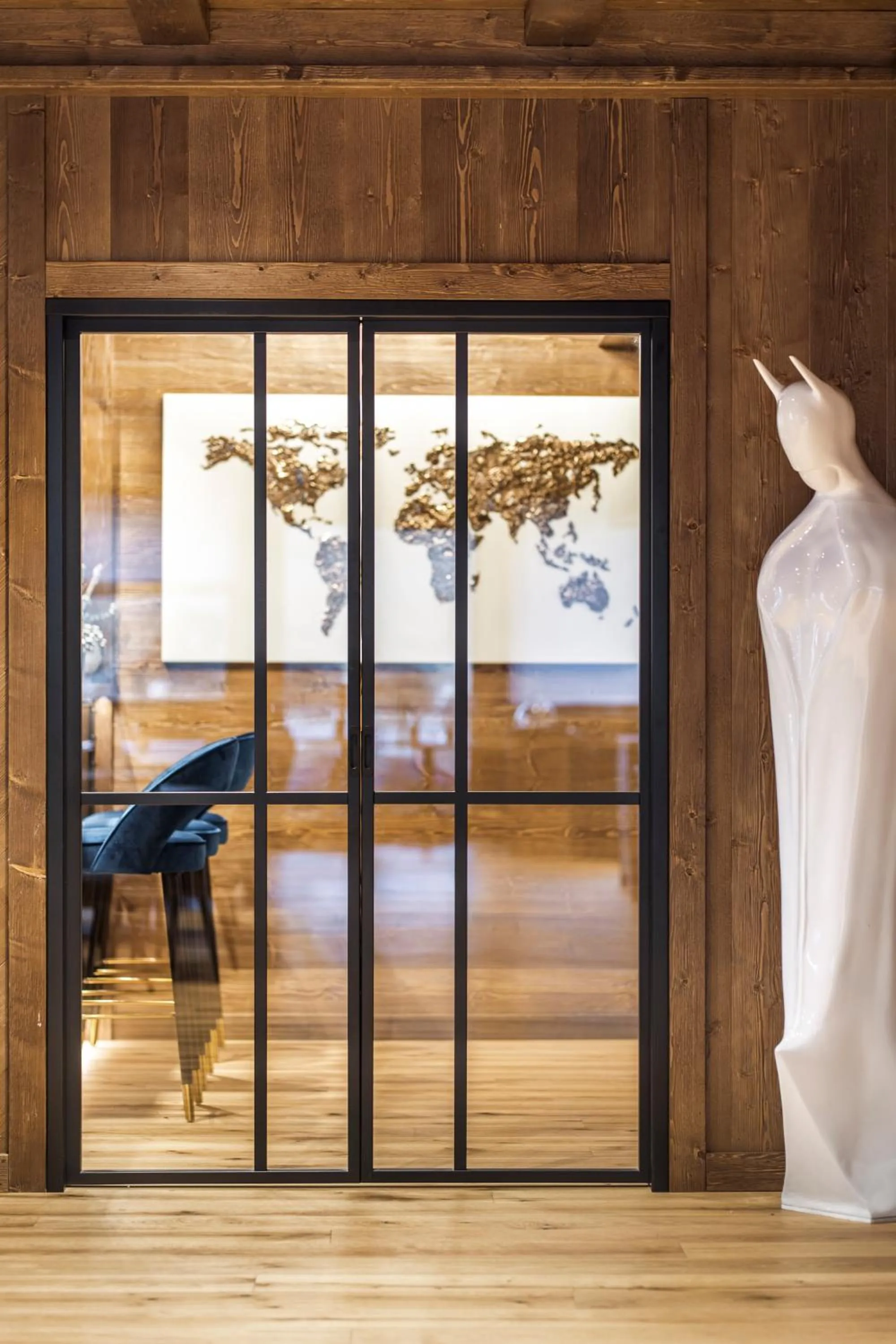 Decorative detail in Casa Guargnè