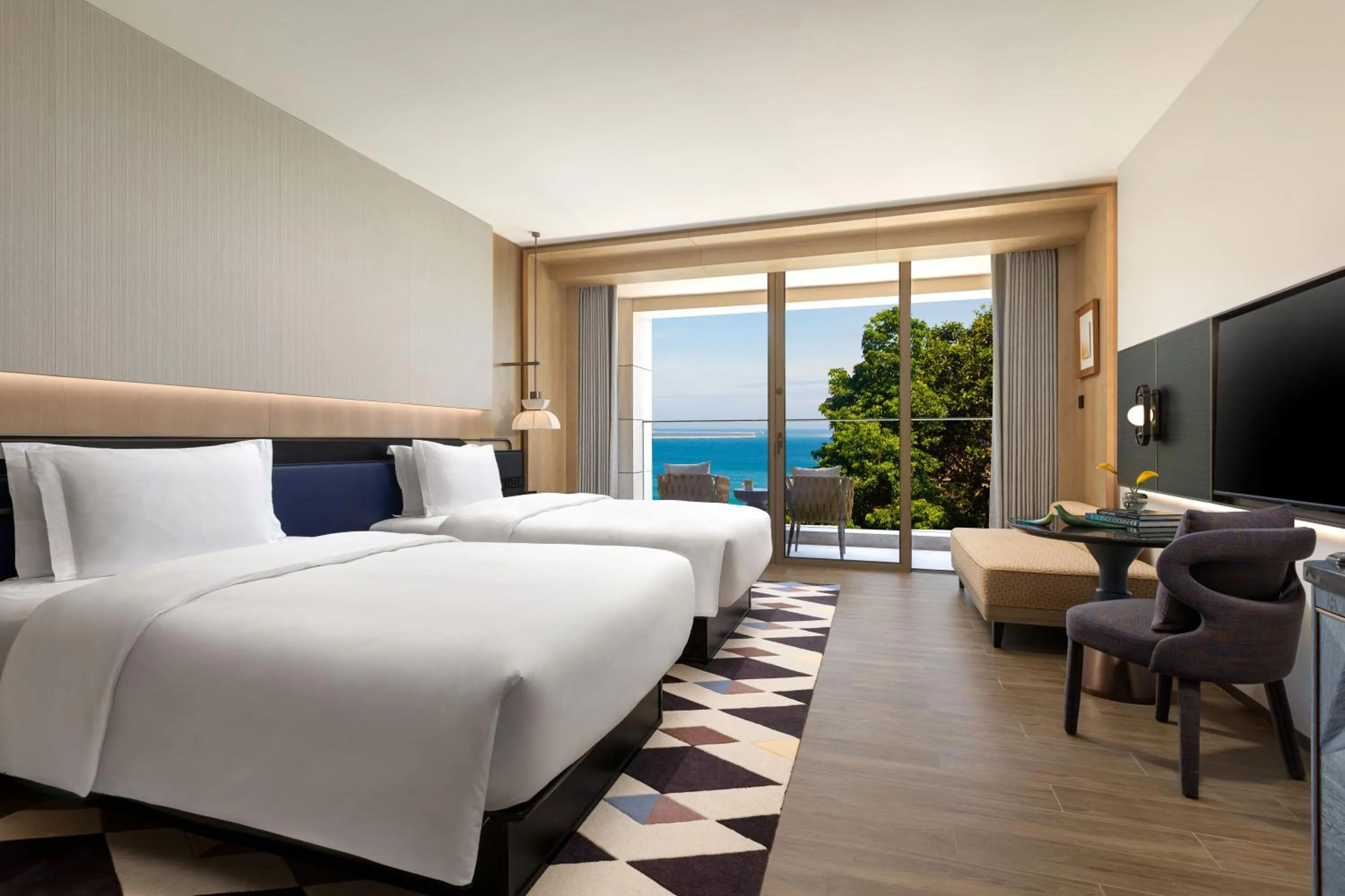 Bed in voco Sanya Dadonghai by IHG