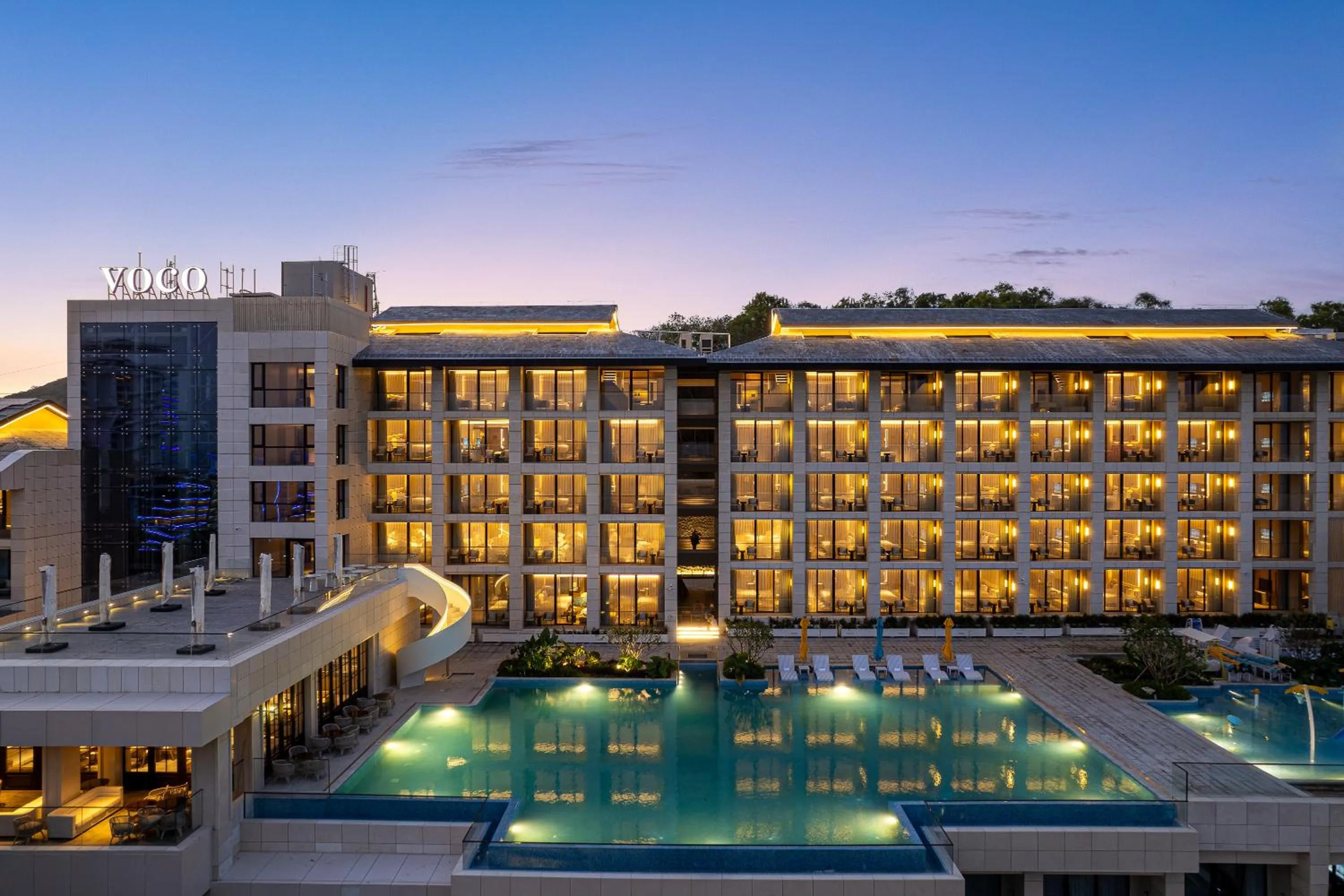 Property building in voco Sanya Dadonghai by IHG