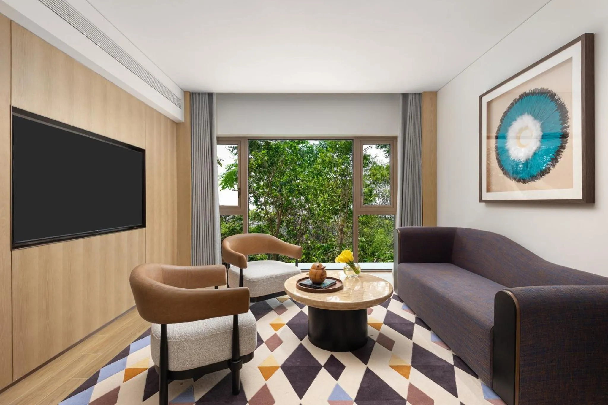 Photo of the whole room in voco Sanya Dadonghai by IHG