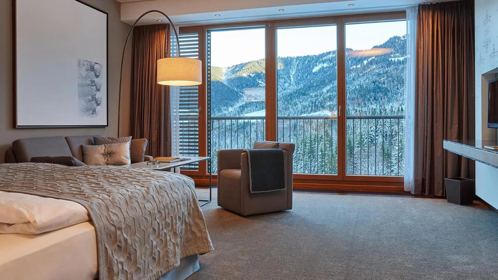 Photo of the whole room, Bed in Kempinski Hotel Berchtesgaden
