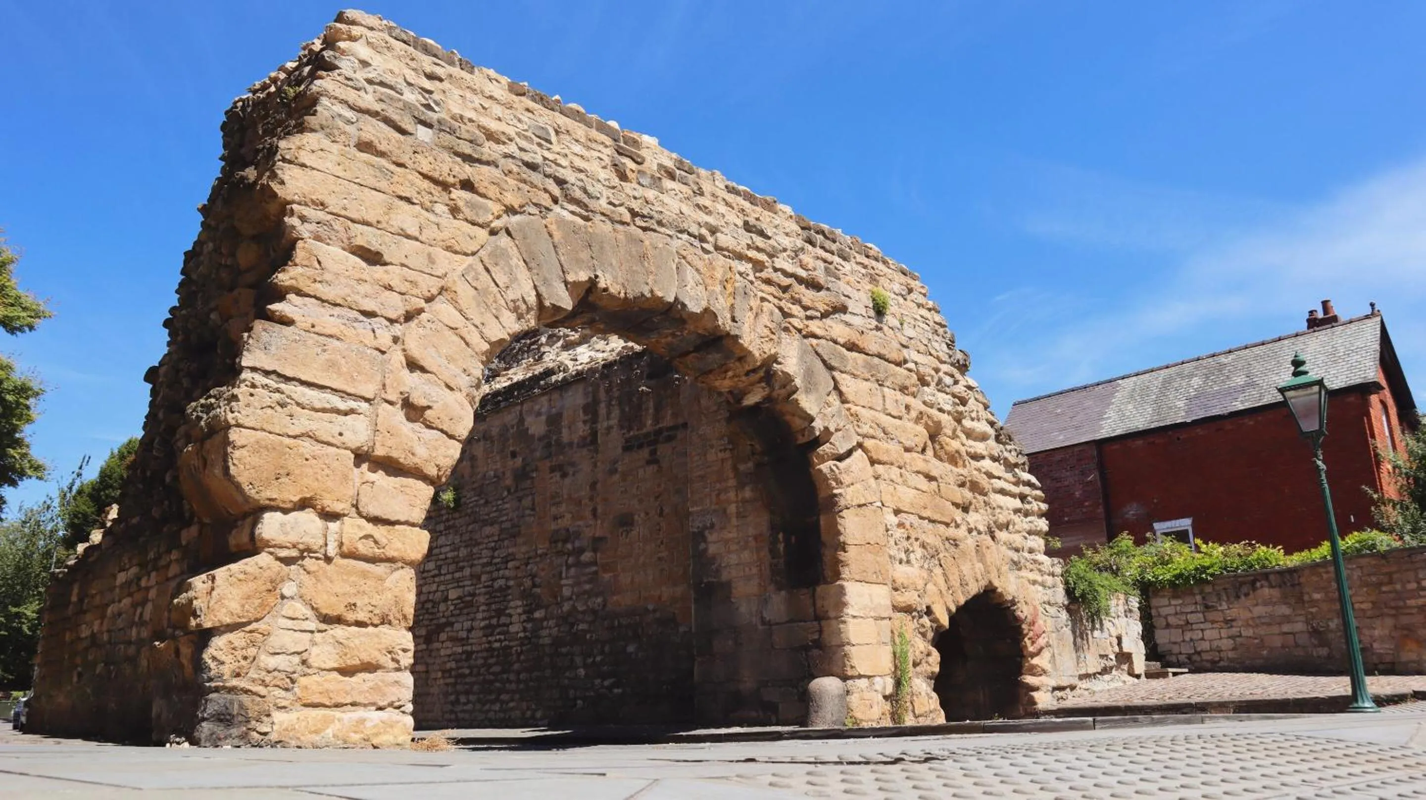 Neighbourhood in Duke William Hotel