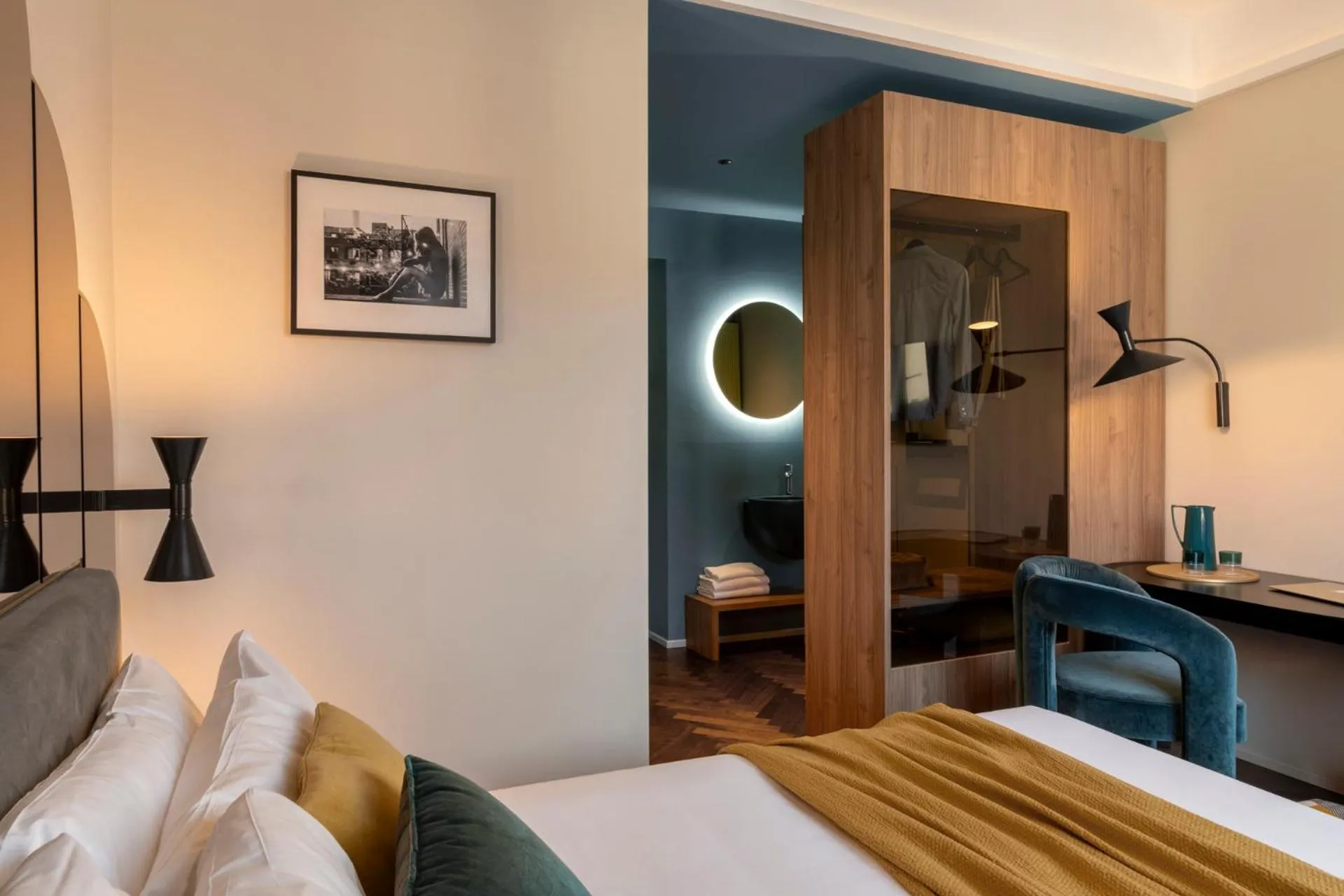 Bed in Palazzo Buenos Aires