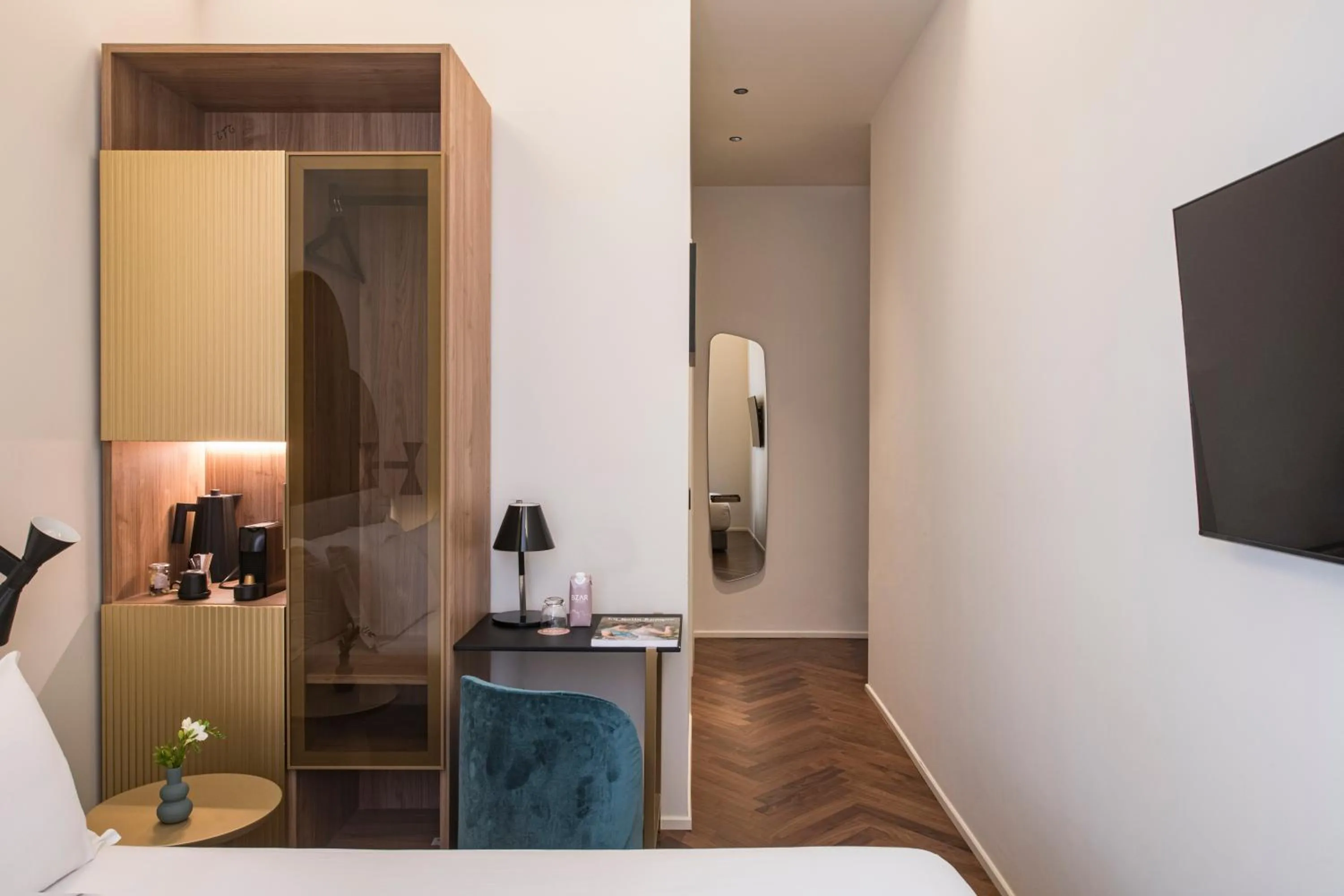 Photo of the whole room, Bed in Palazzo Buenos Aires