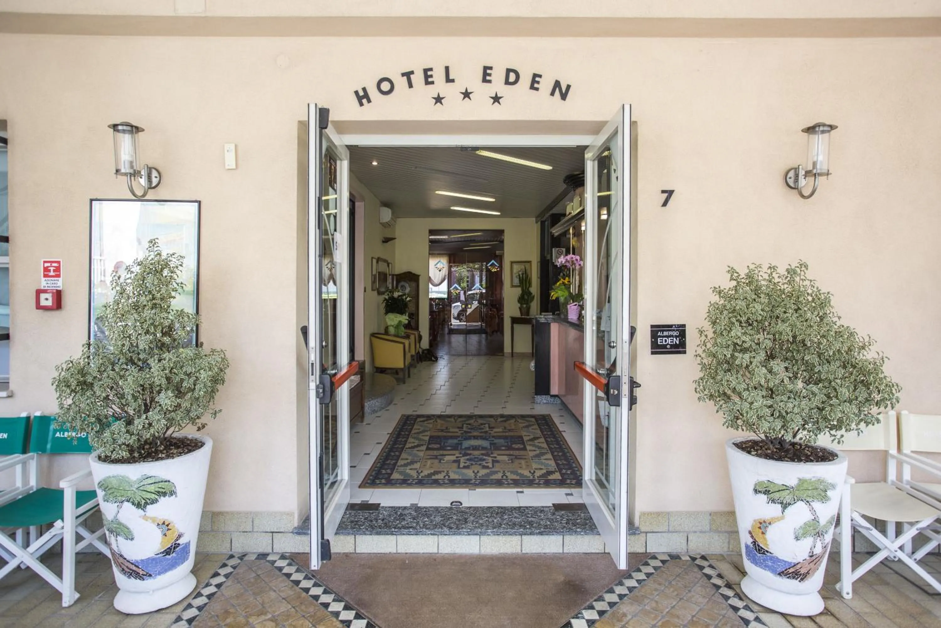 Facade/entrance in Hotel Eden