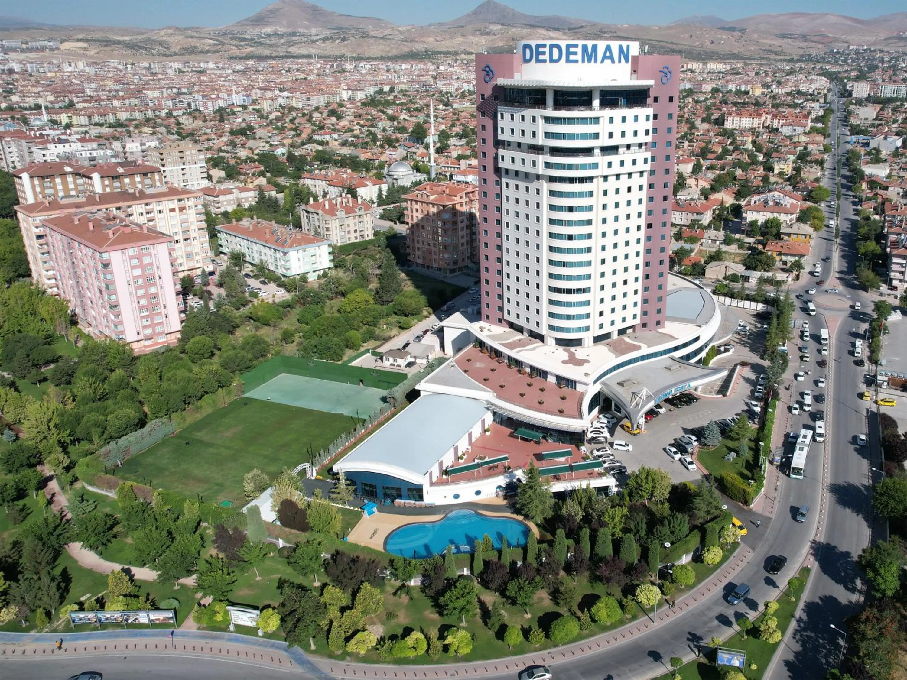 Property building in Dedeman Konya Hotel Convention Center
