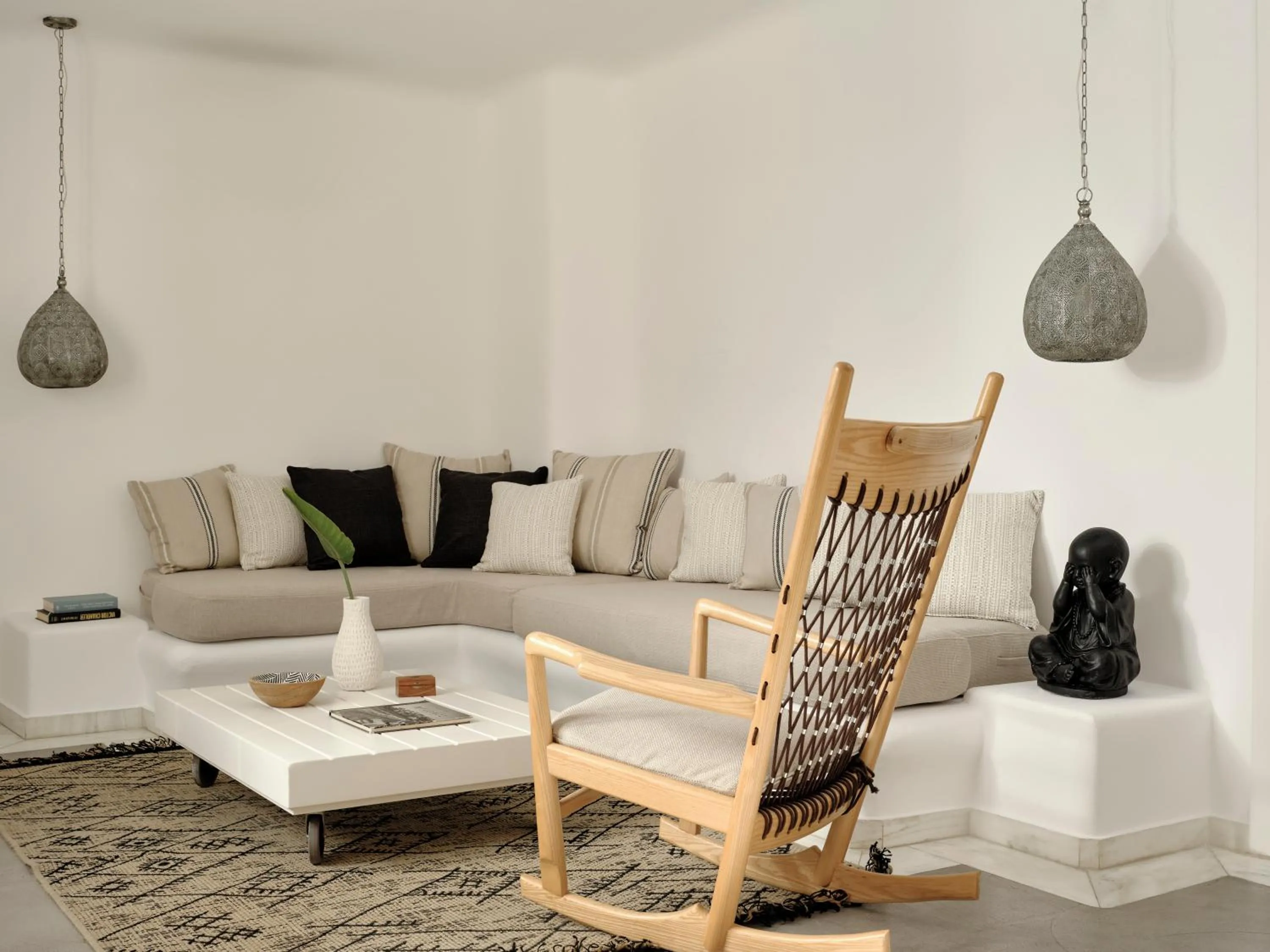 Living room in Mykonos No5 Luxury Suites & Villas