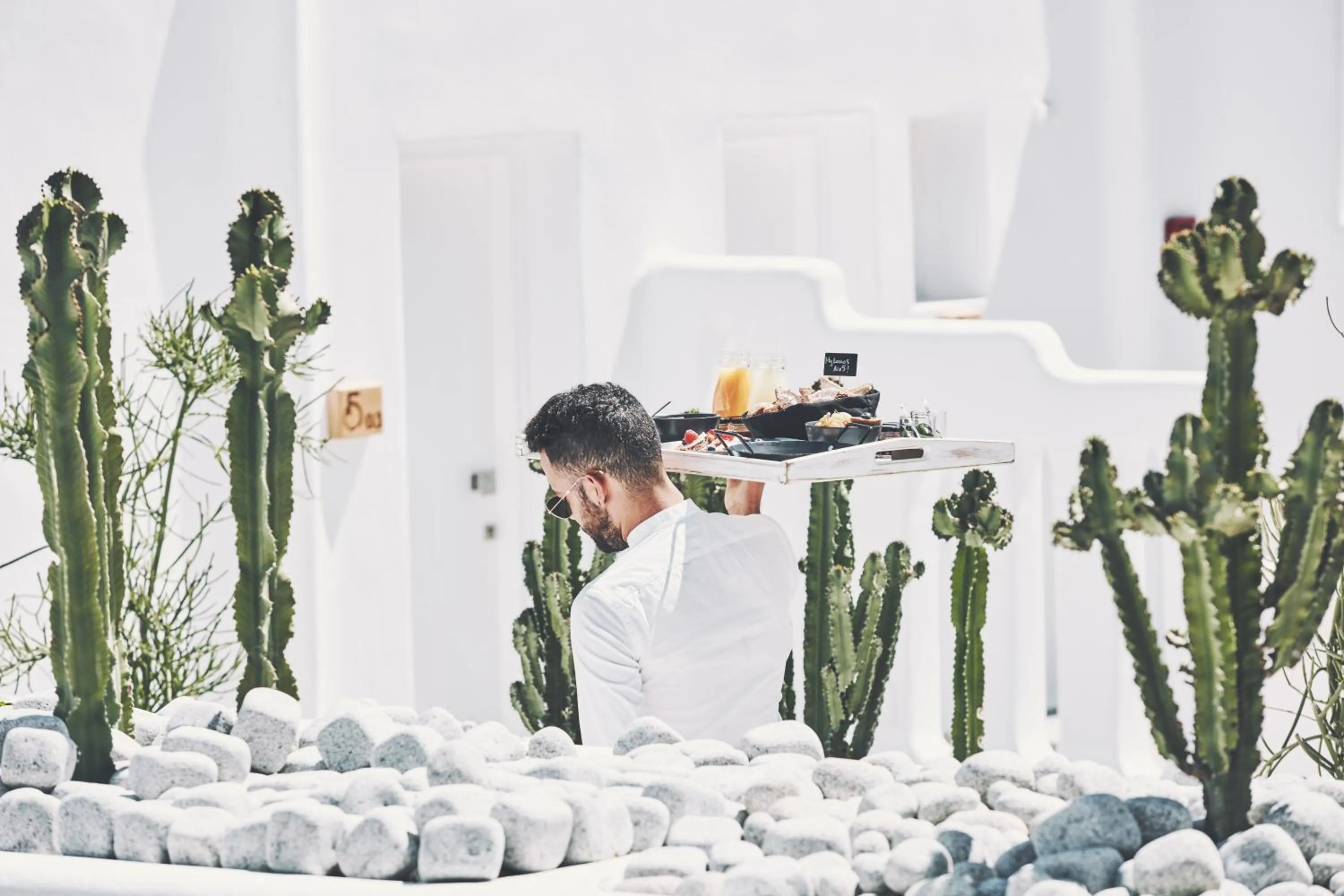 Area and facilities in Mykonos No5 Luxury Suites & Villas