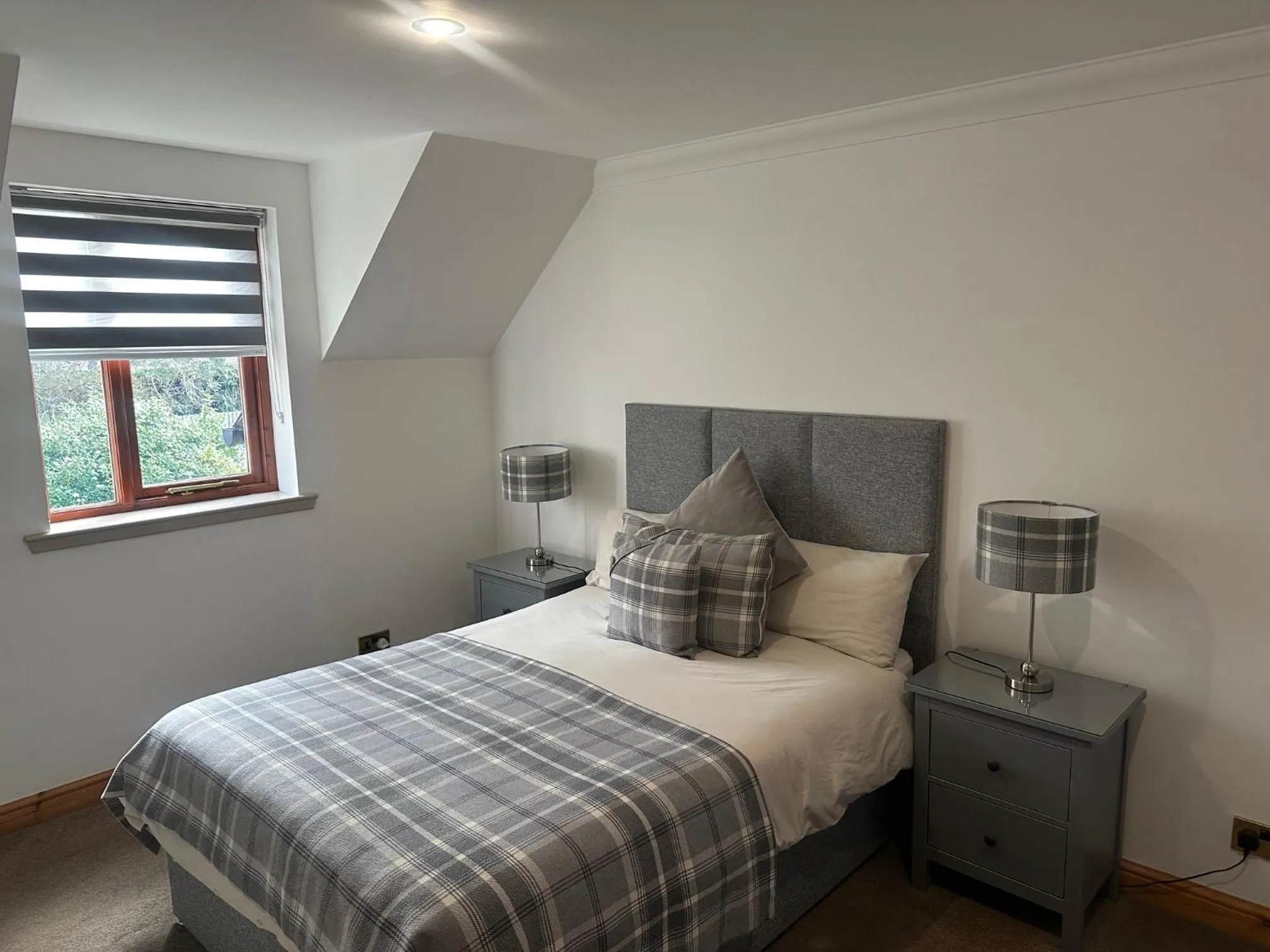 Bed in Culliss House B&B