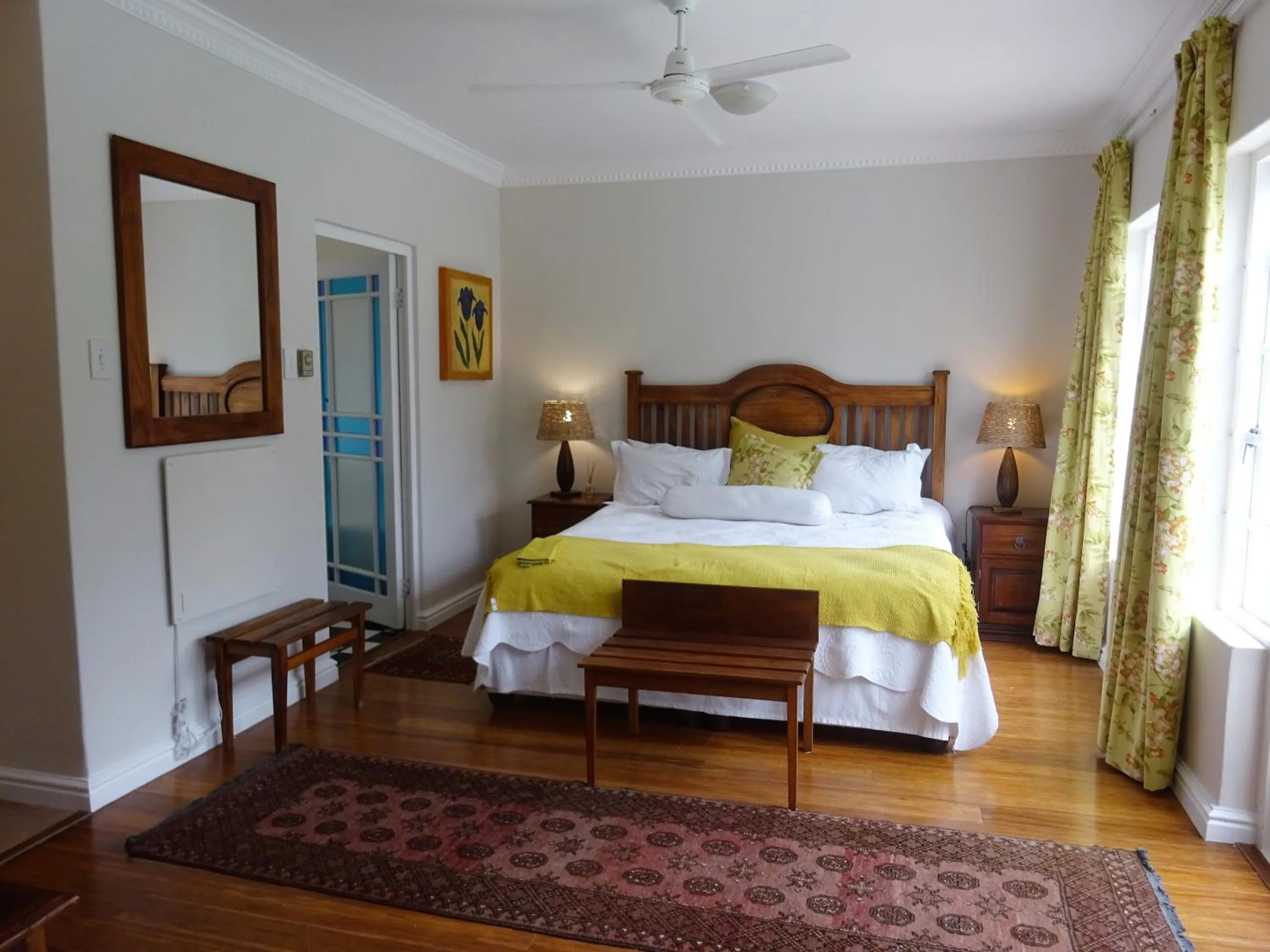 Bedroom in Walker Bay Manor Mansion PTY