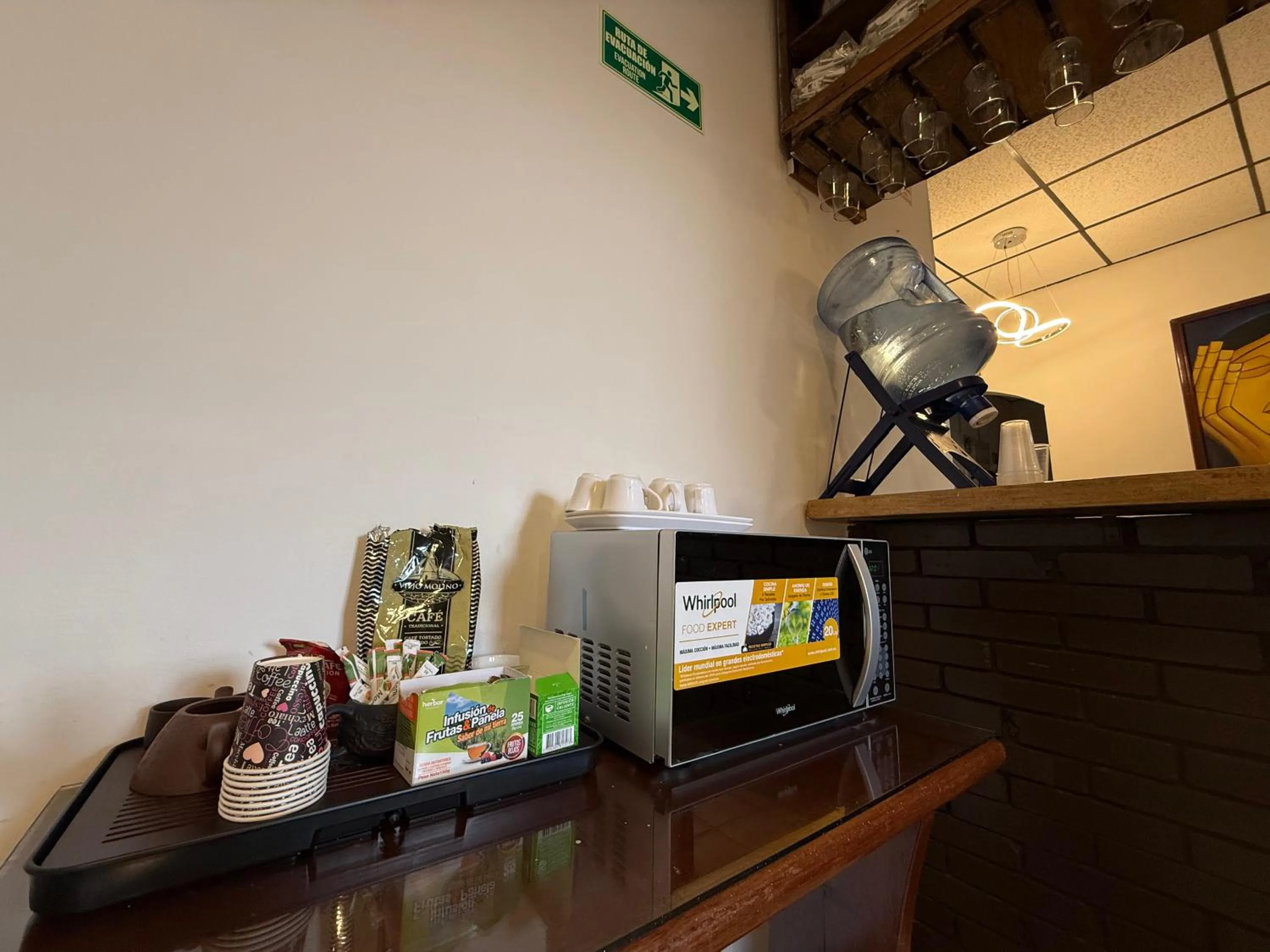 Coffee/tea facilities in Hotel Suite Centro Bogotá