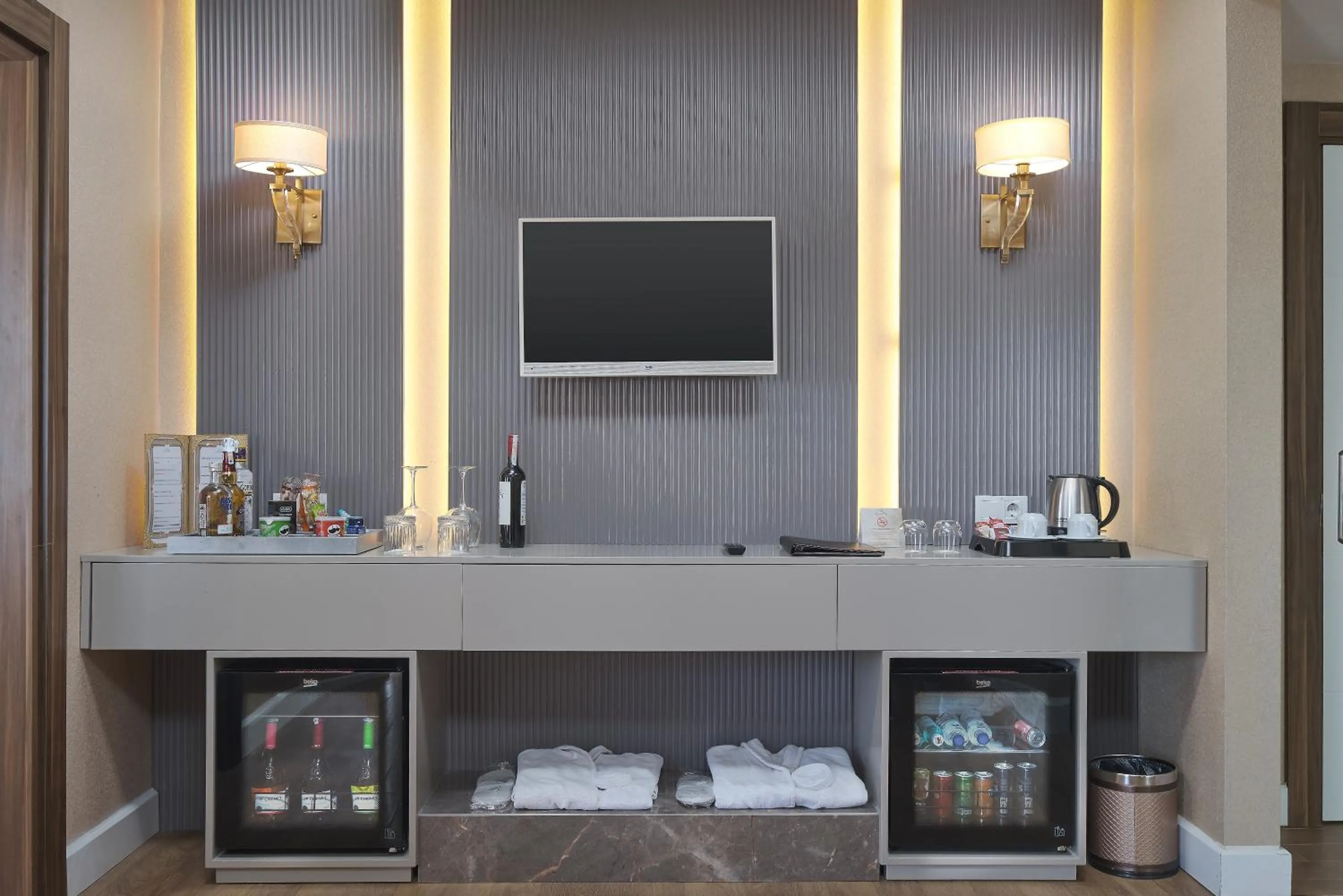 TV and multimedia in Litore Resort Hotel & Spa - Ultra All Inclusive