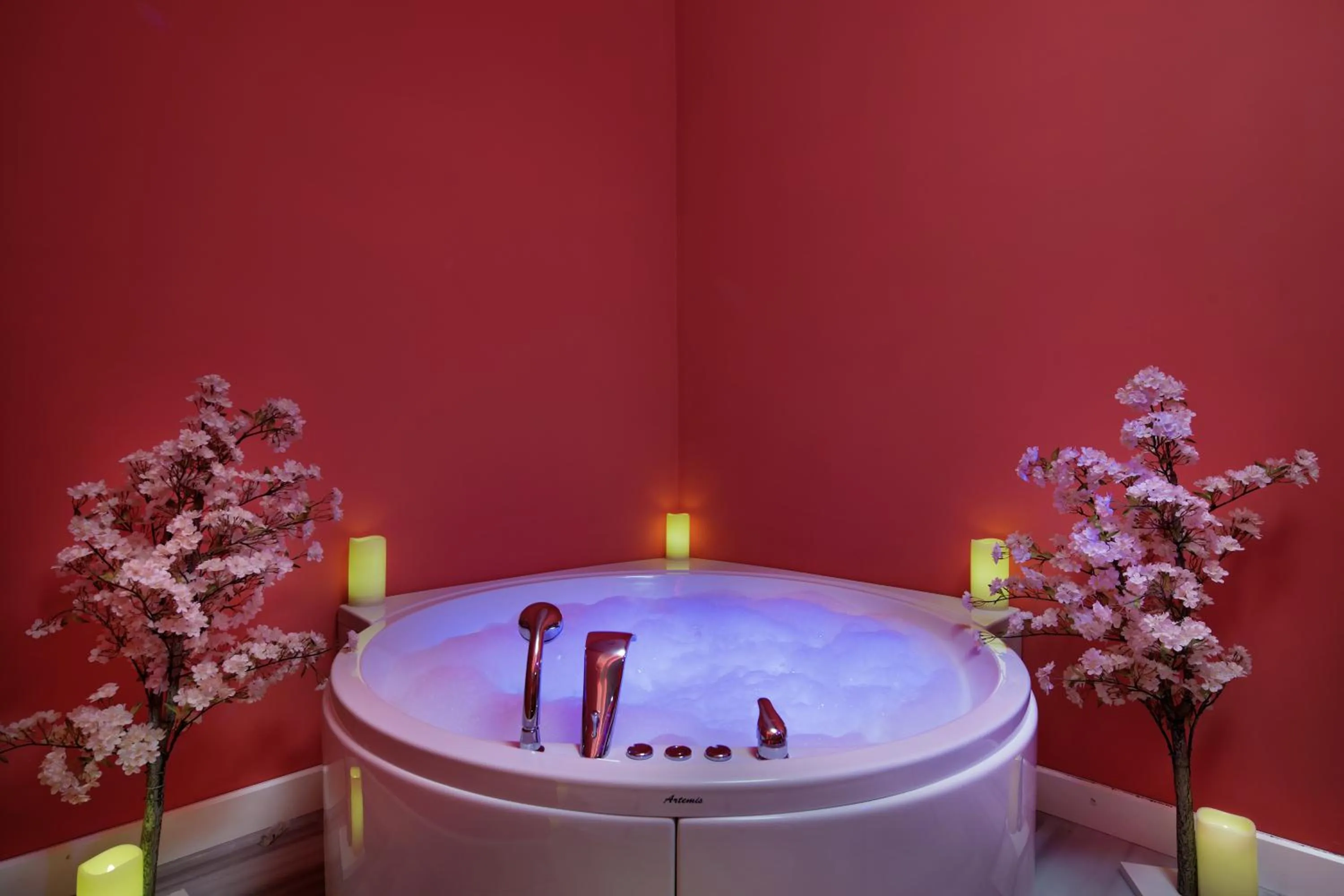 Hot Tub in Litore Resort Hotel & Spa - Ultra All Inclusive