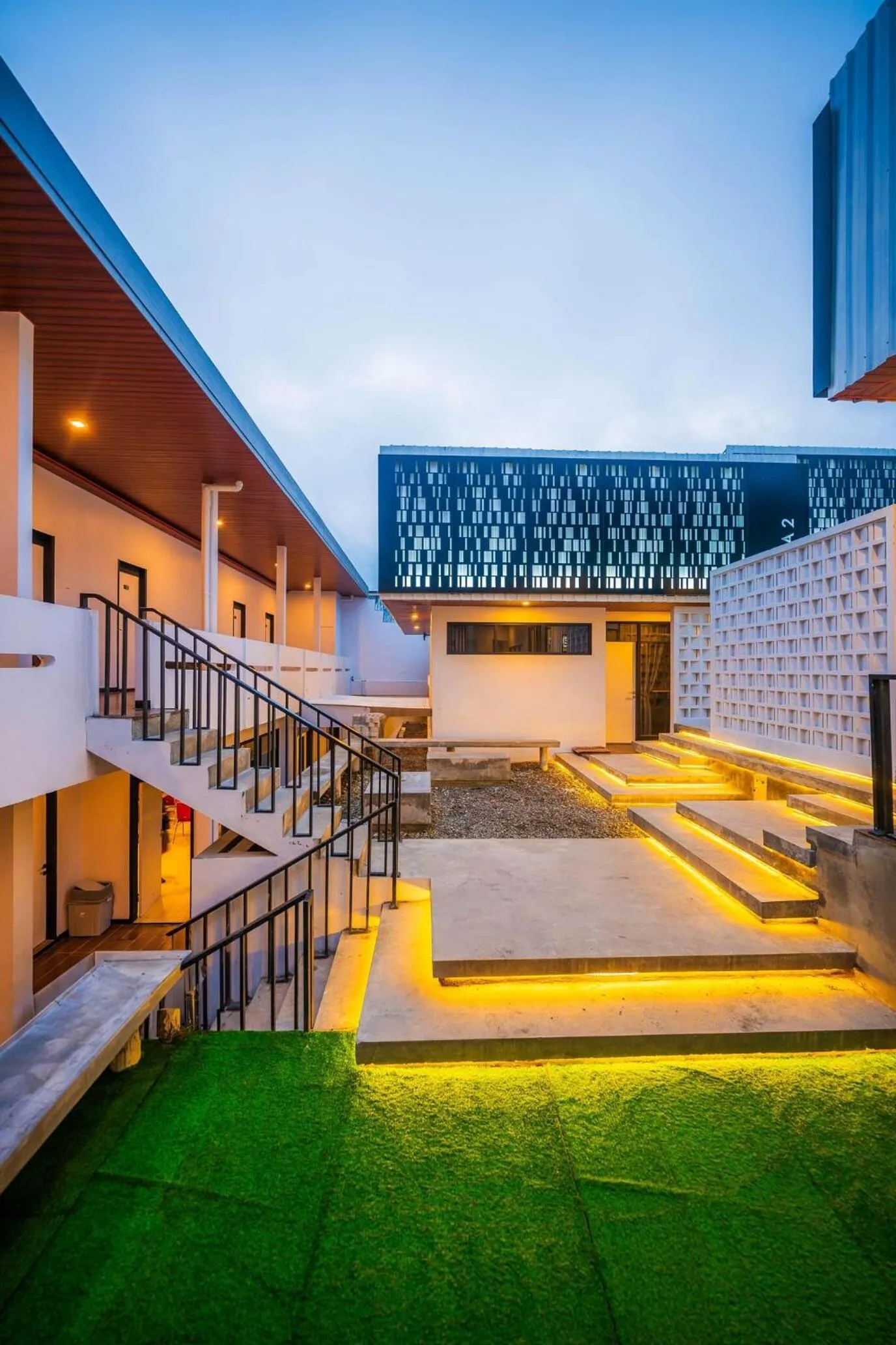 Seating area in Elge Hotel and Villa Sarangan