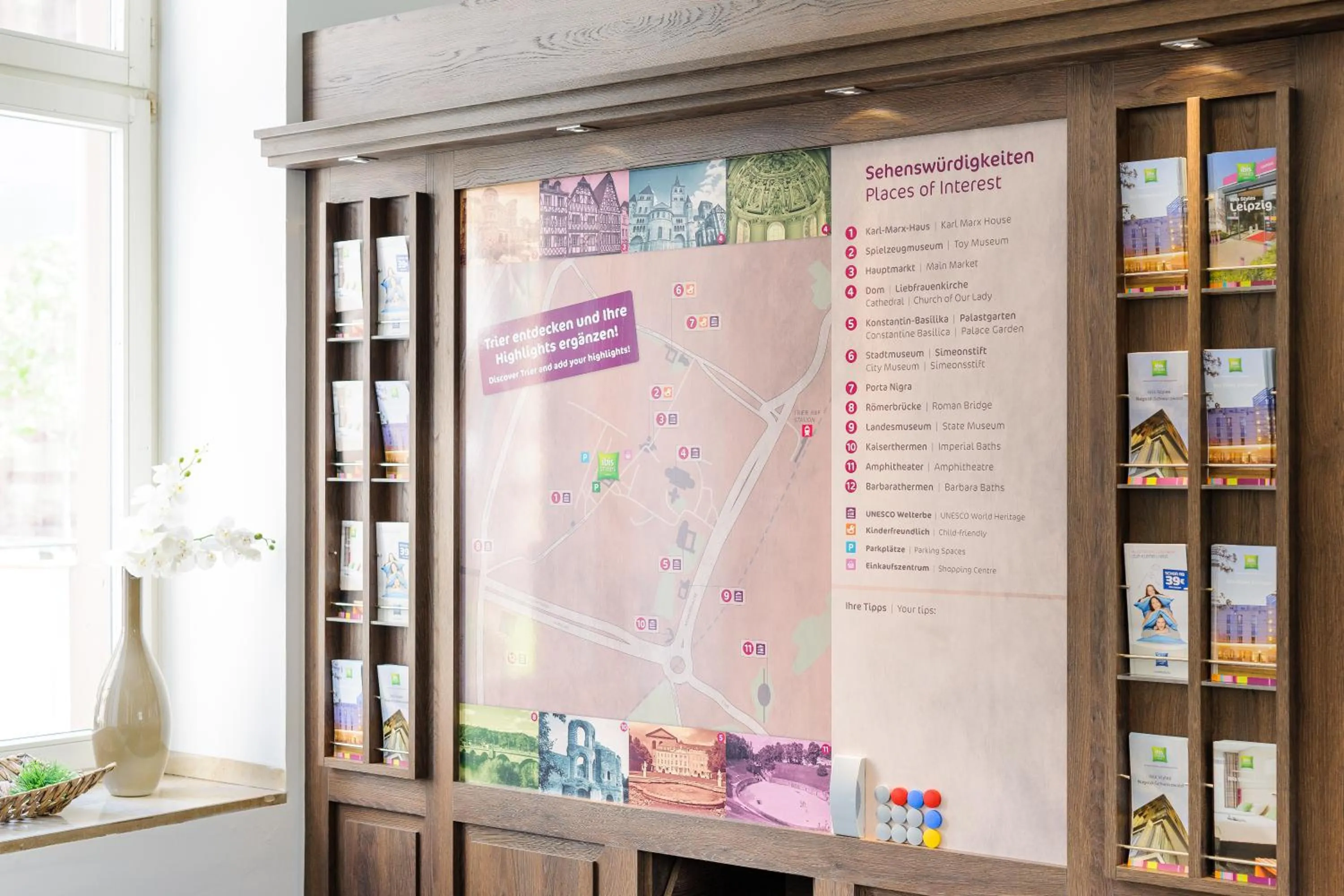 Lobby or reception in Ibis Styles Trier