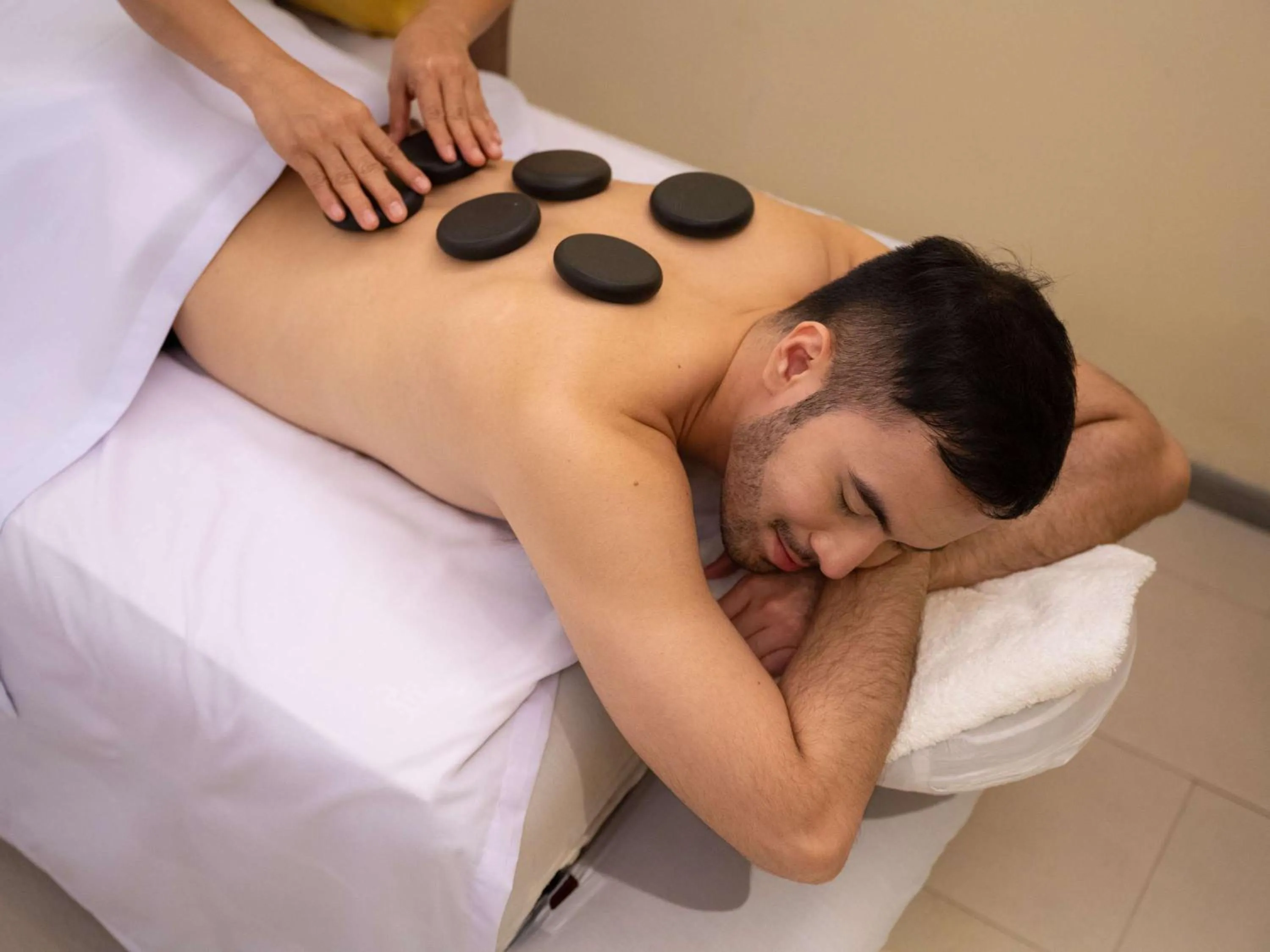 Spa and wellness centre/facilities in Novotel Manila Araneta City Hotel