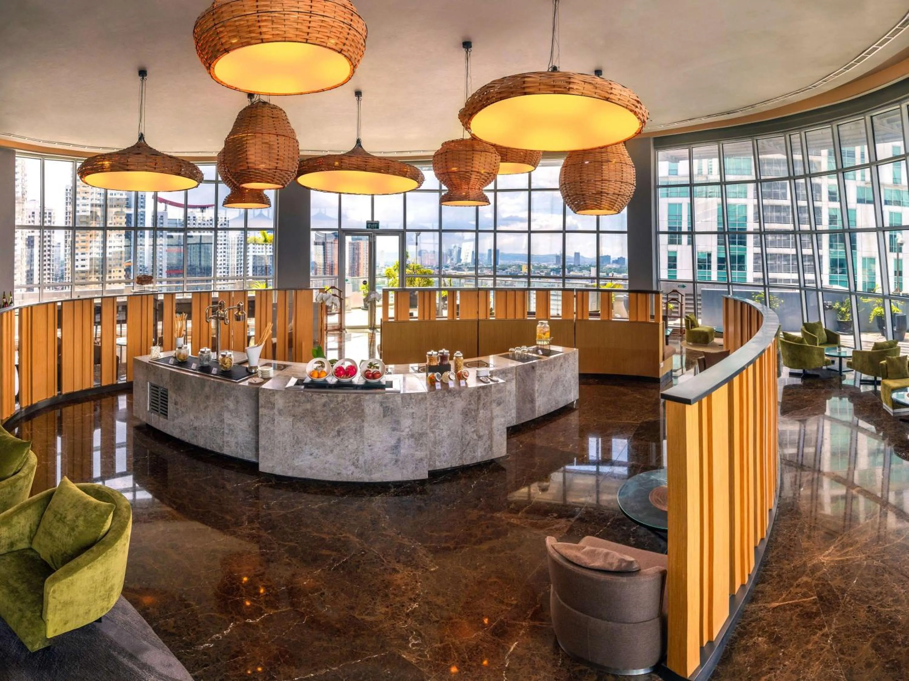 Restaurant/places to eat in Novotel Manila Araneta City Hotel