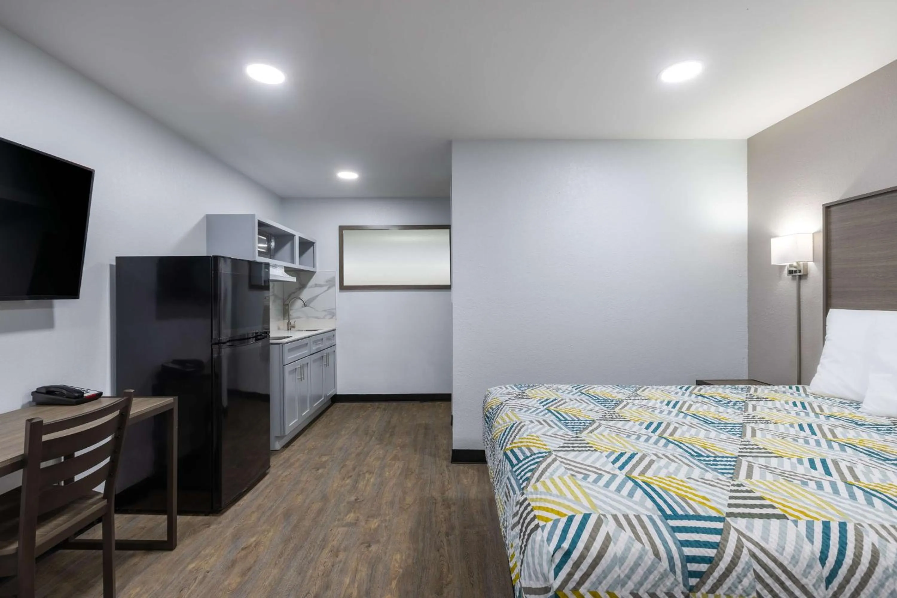 Bedroom, Bed in Studio 6 Hickory NC