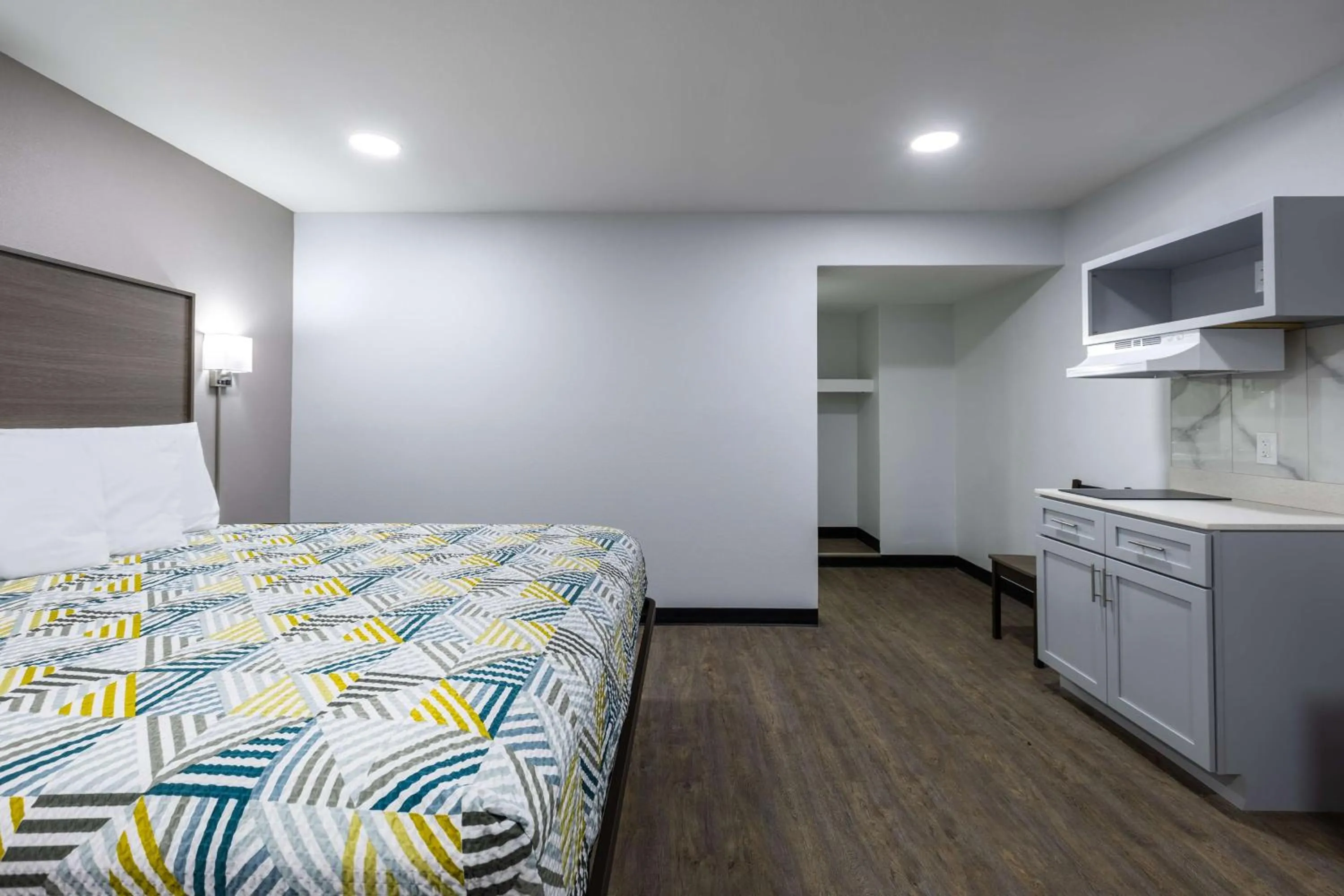 Bedroom, Bed in Studio 6 Hickory NC