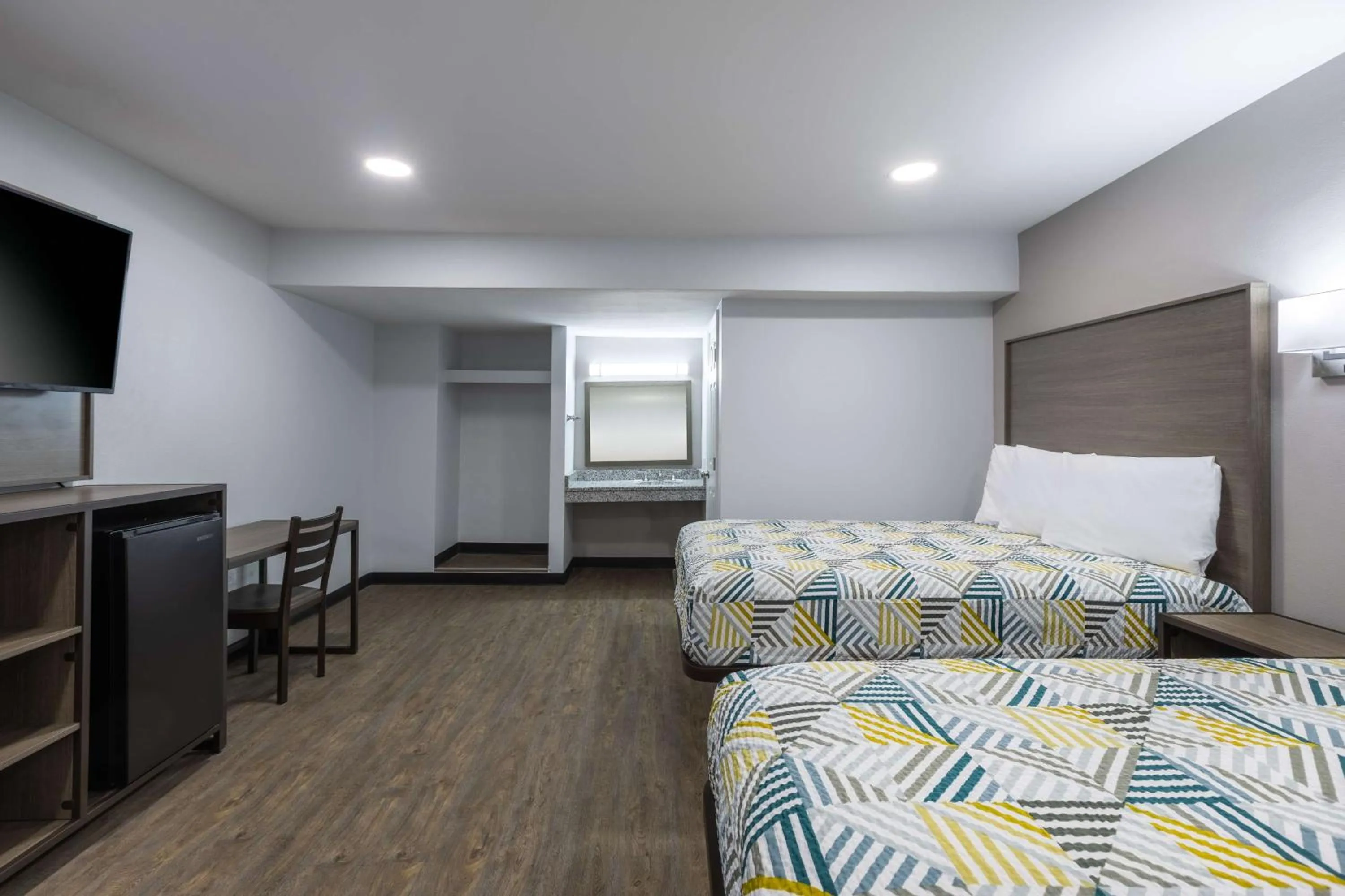 Bedroom, Bed in Studio 6 Hickory NC