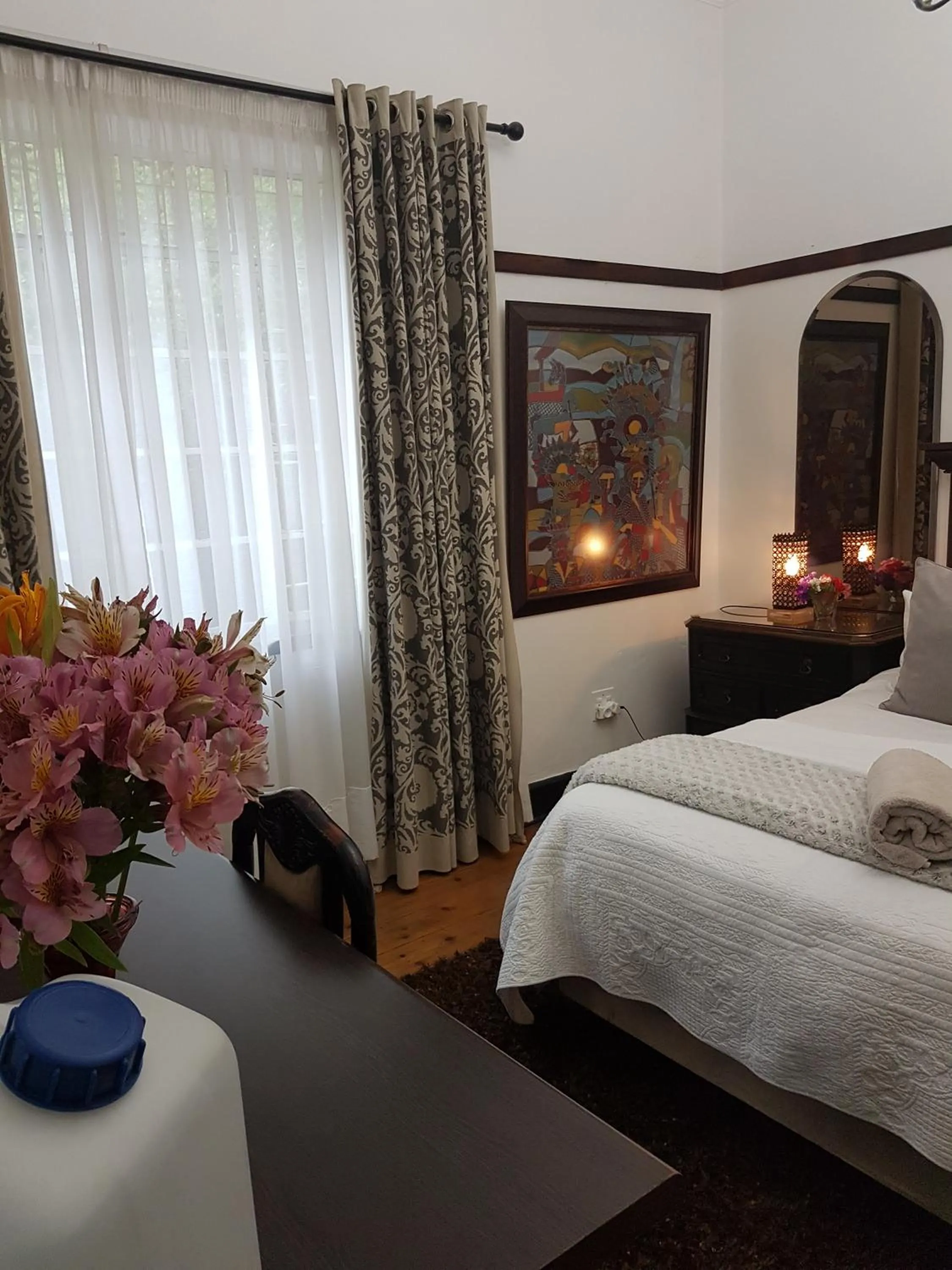 Bed in Izimbali Lodge and Restaurant