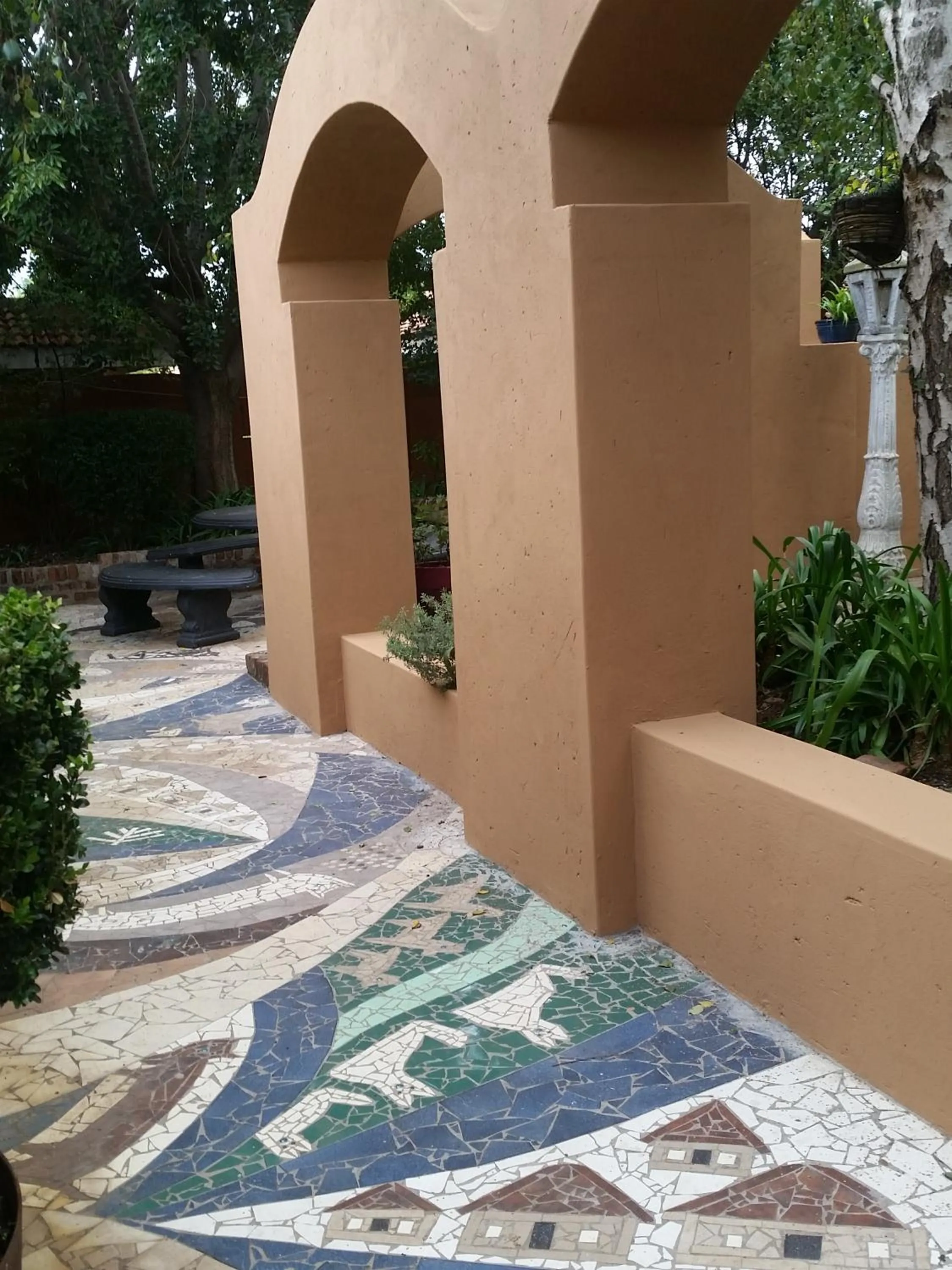 Garden view in Izimbali Lodge and Restaurant