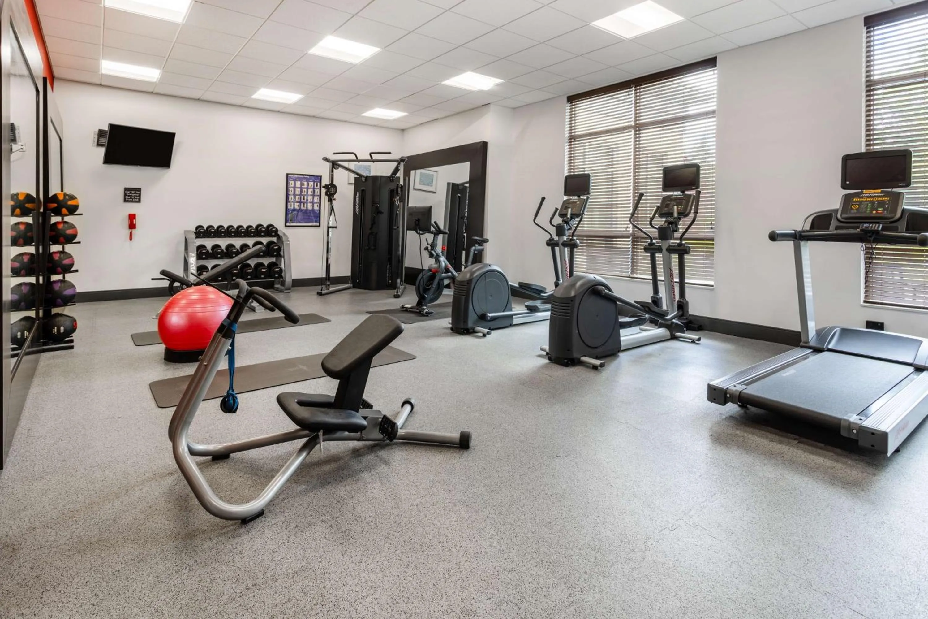 Fitness centre/facilities in Hilton Garden Inn Lenox Pittsfield