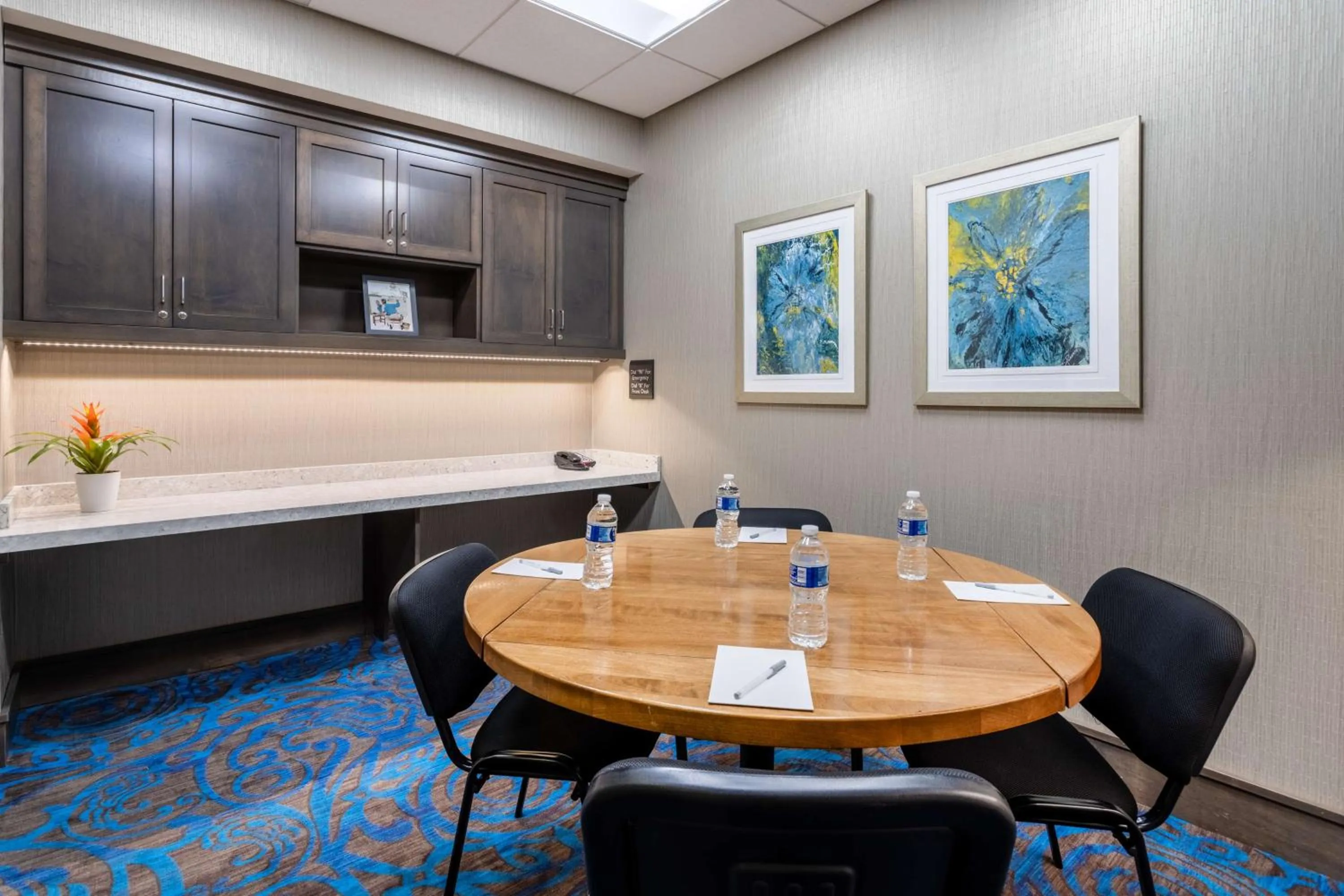 Meeting/conference room in Hilton Garden Inn Lenox Pittsfield