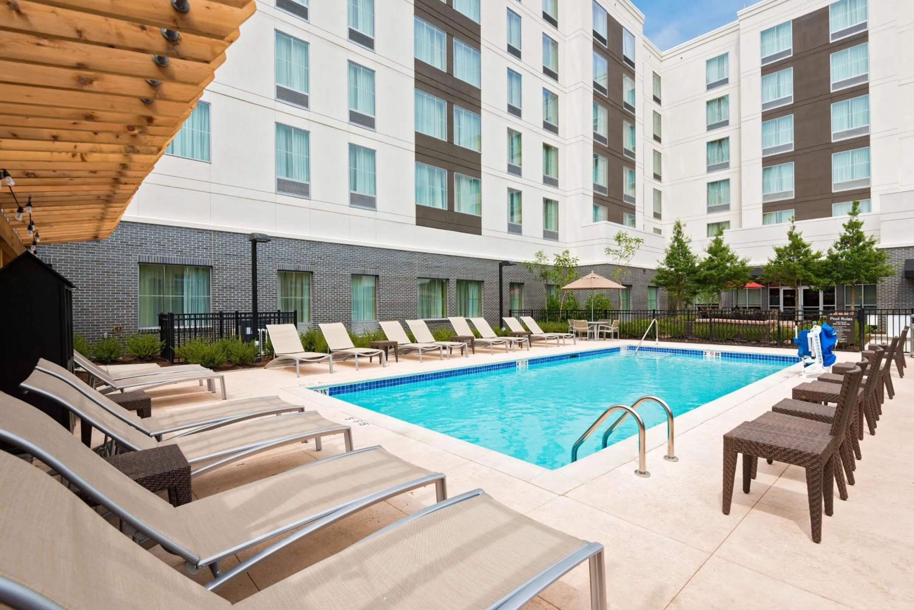 Pool view in Homewood Suites by Hilton Little Rock Downtown