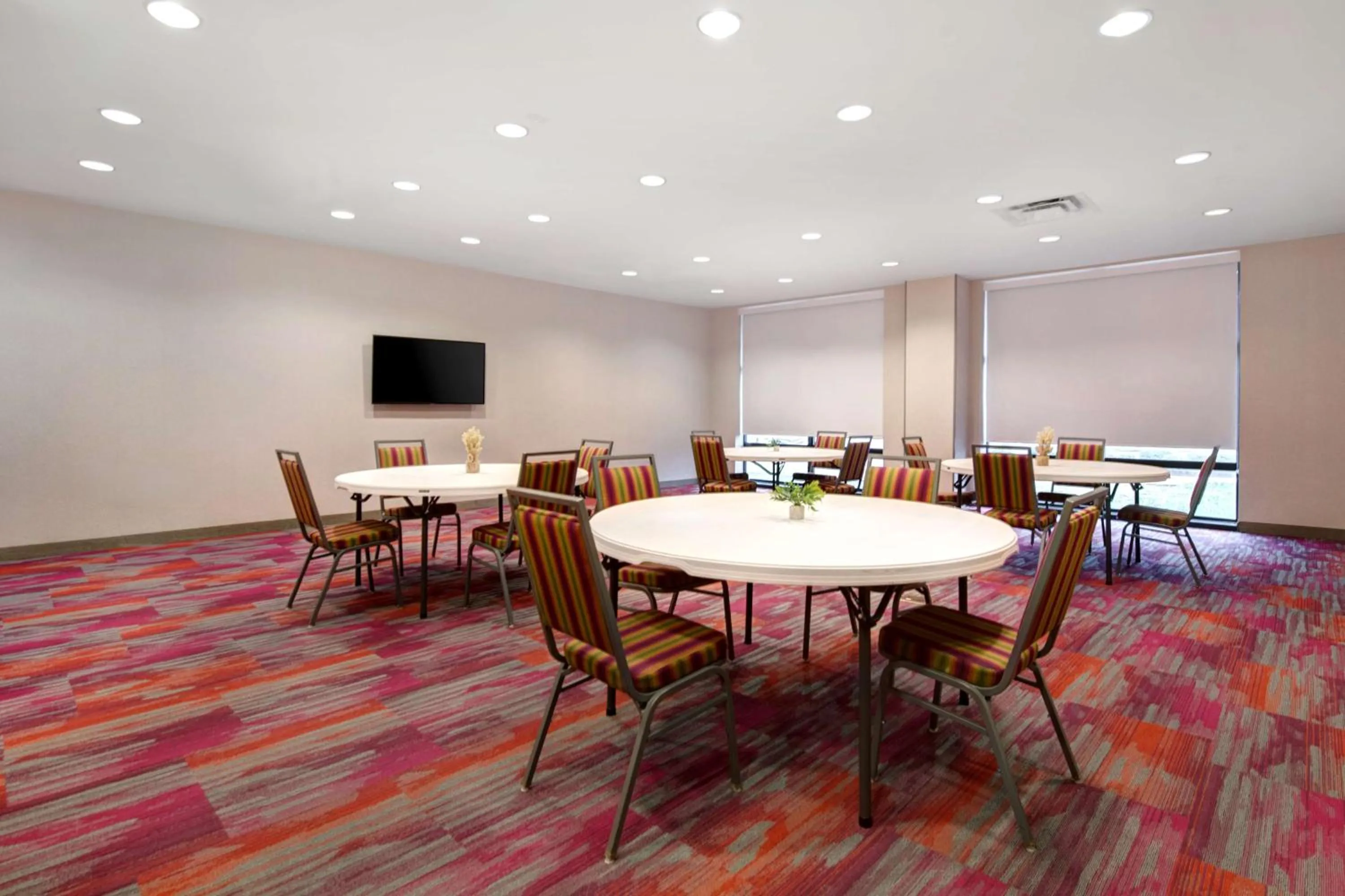 Meeting/conference room in Home2 Suites by Hilton Tuscaloosa Downtown University Boulevard