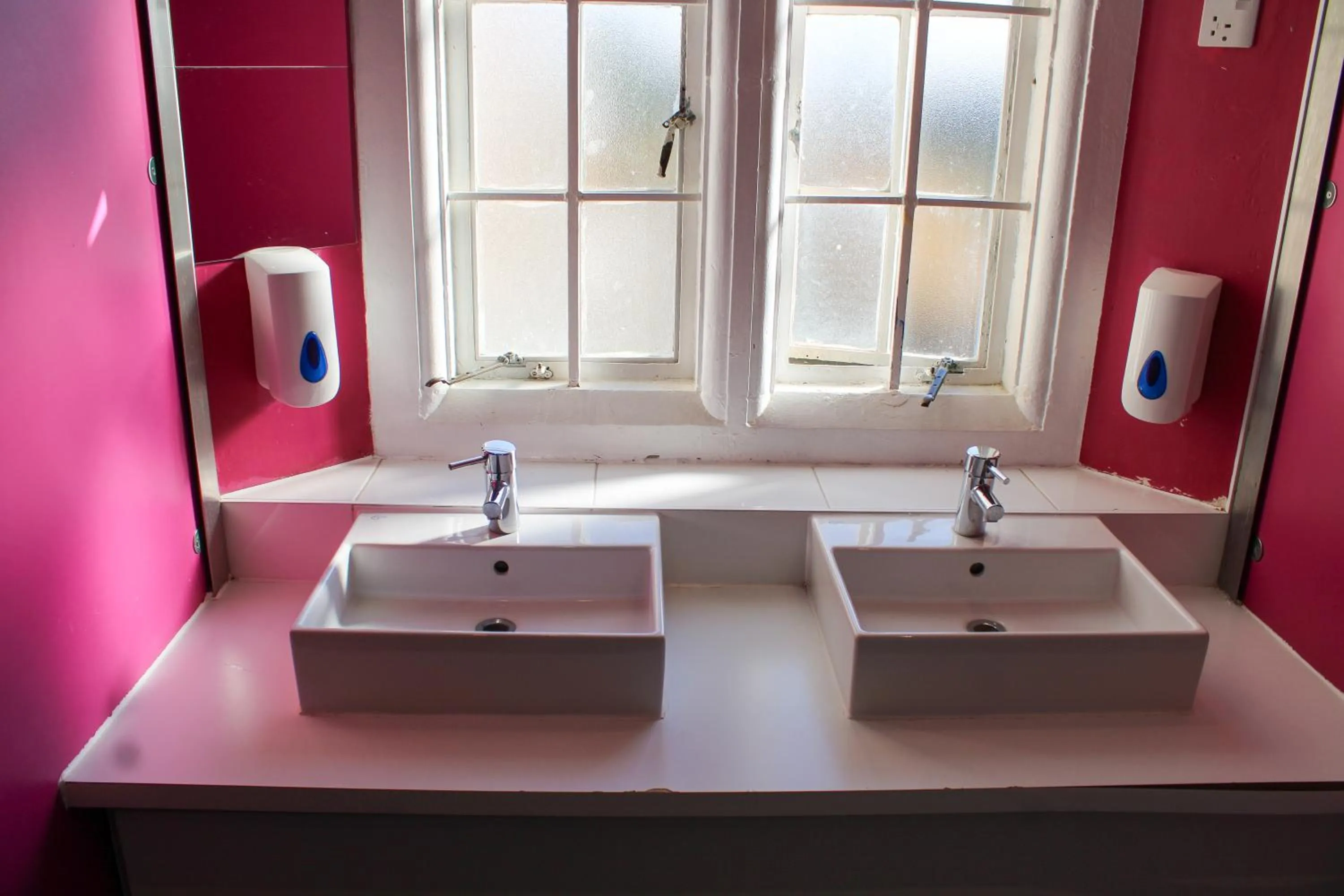 Bathroom in Safestay London Kensington Holland Park